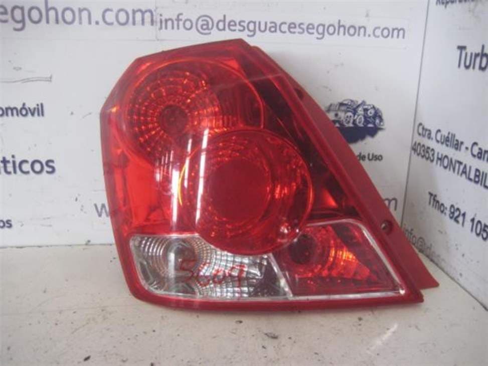 Piloto trasero izquierdo DAEWOO KALOS