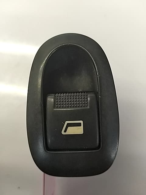 Mando elevalunas delantero izquierdo PEUGEOT 1007