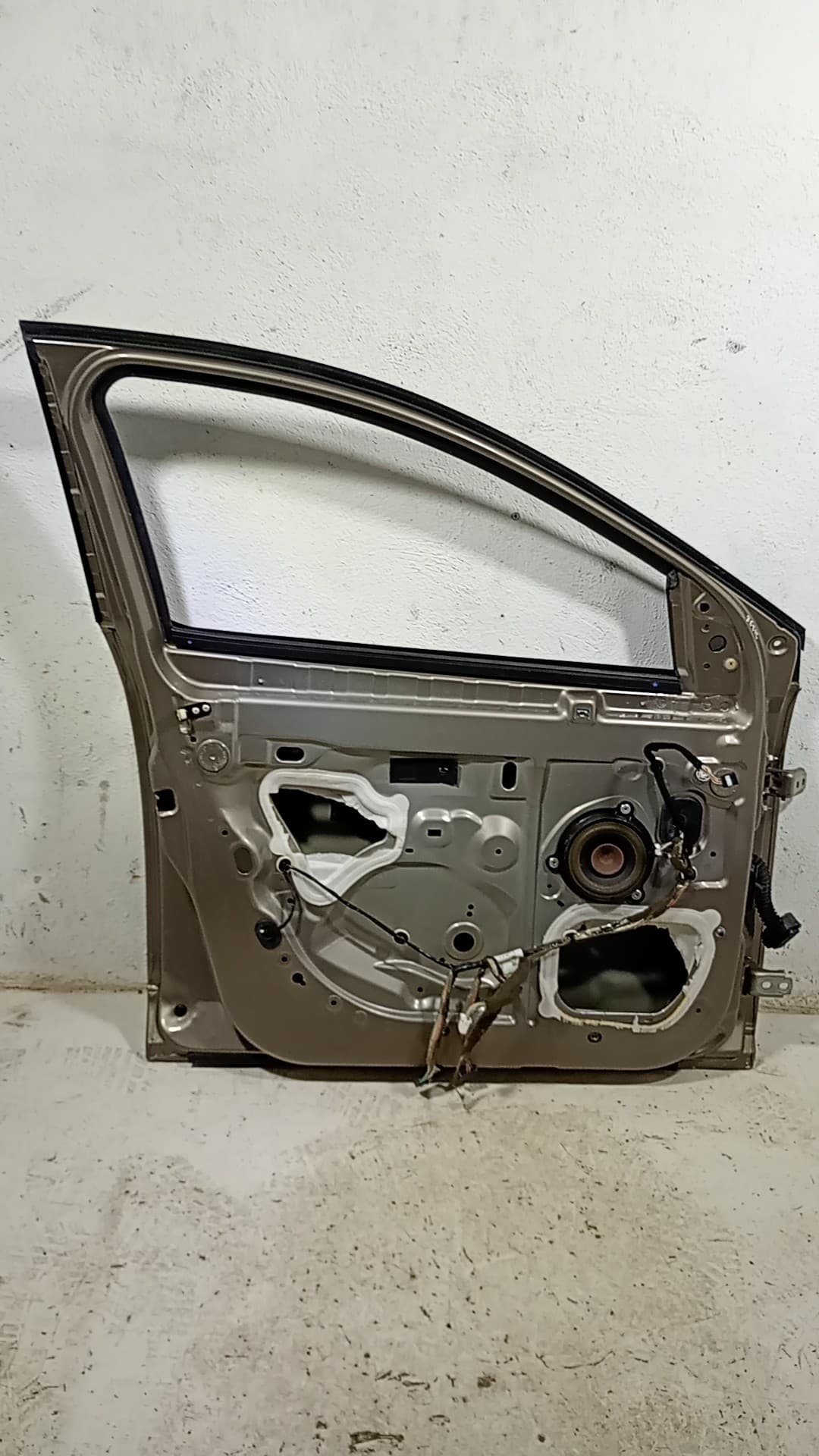 Puerta delantera izquierda RENAULT MEGANE III BERLINA 5 P 2