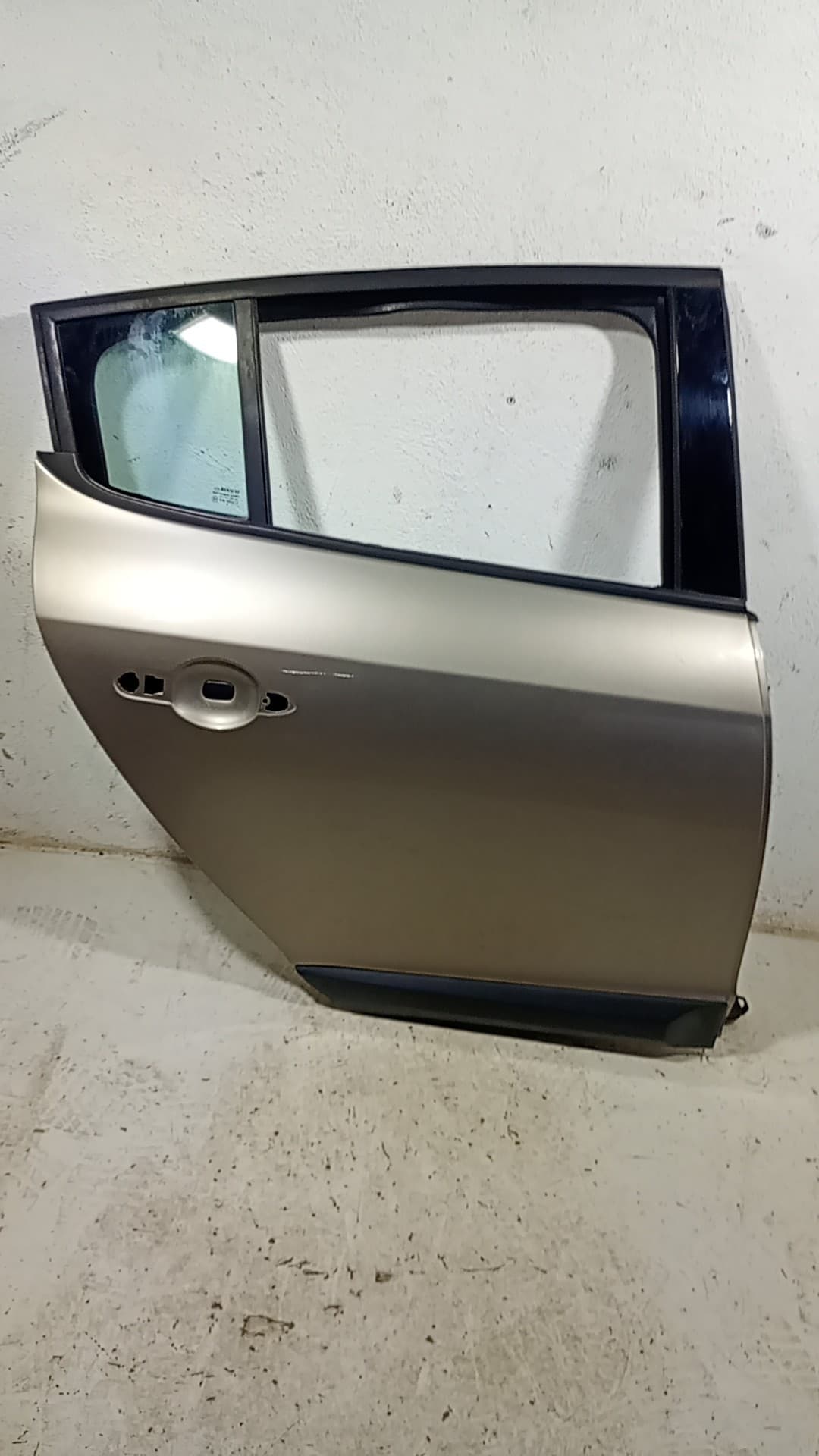 Puerta trasera derecha RENAULT MEGANE III BERLINA 5 P