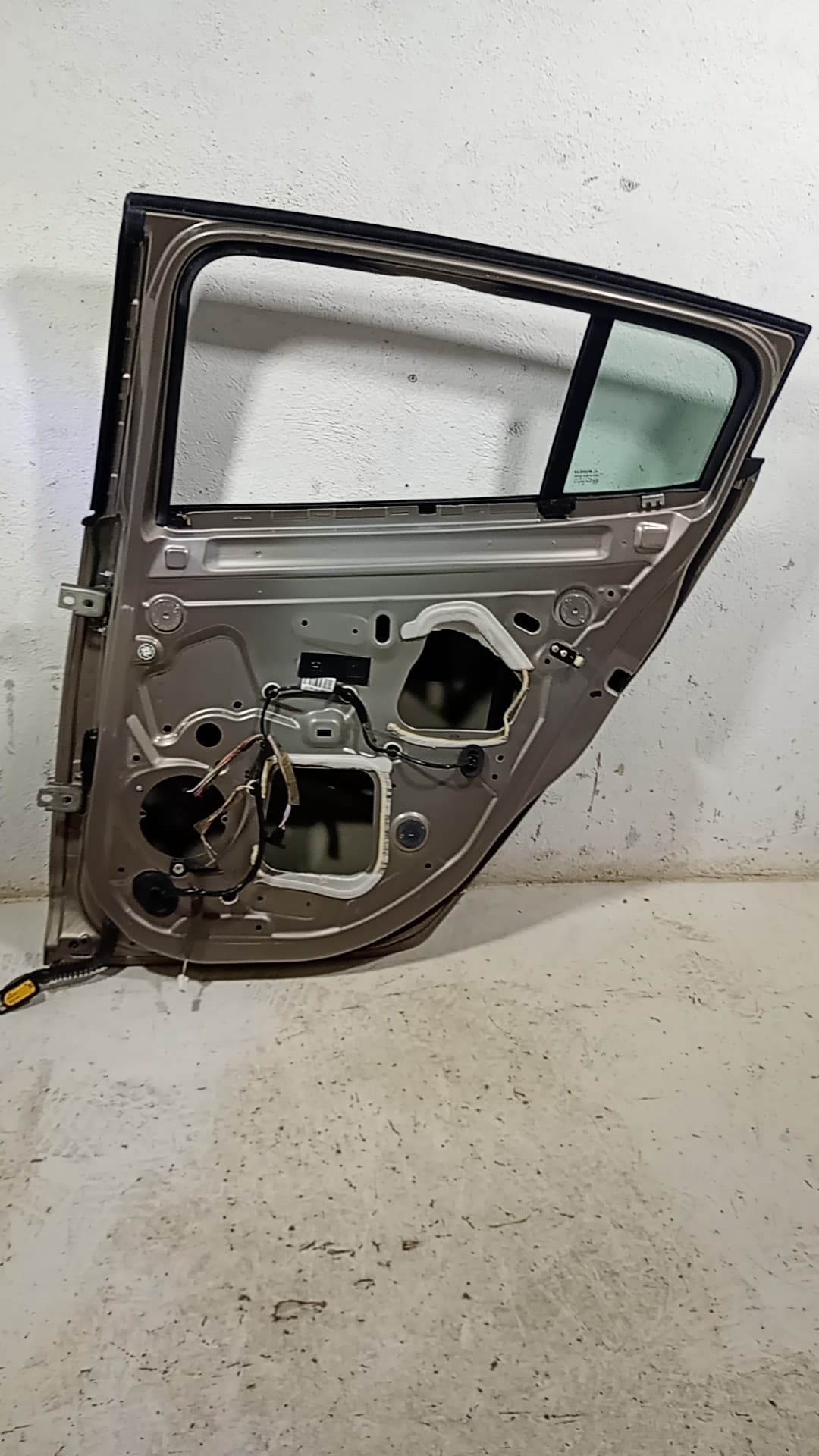 Puerta trasera derecha RENAULT MEGANE III BERLINA 5 P 2