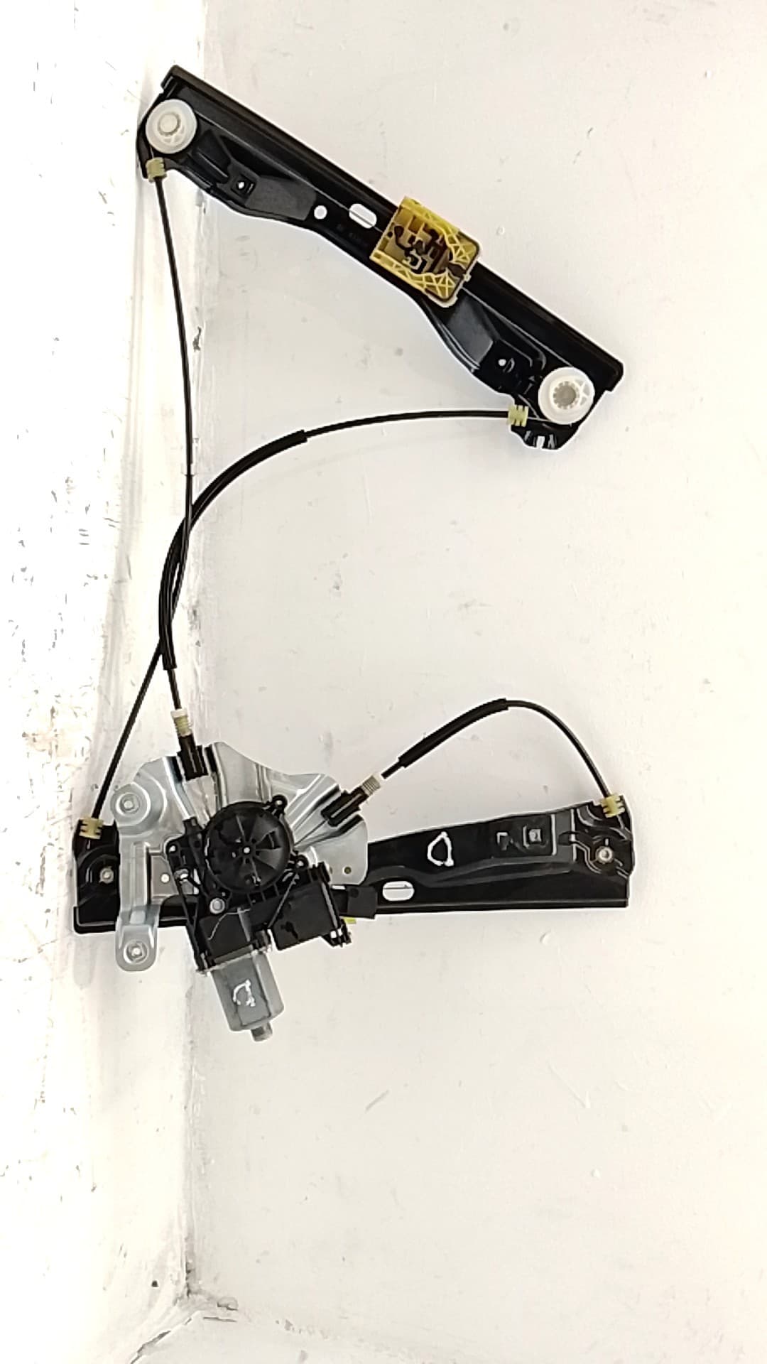 Motor elevalunas delantero derecho OPEL ASTRA J LIM. 4