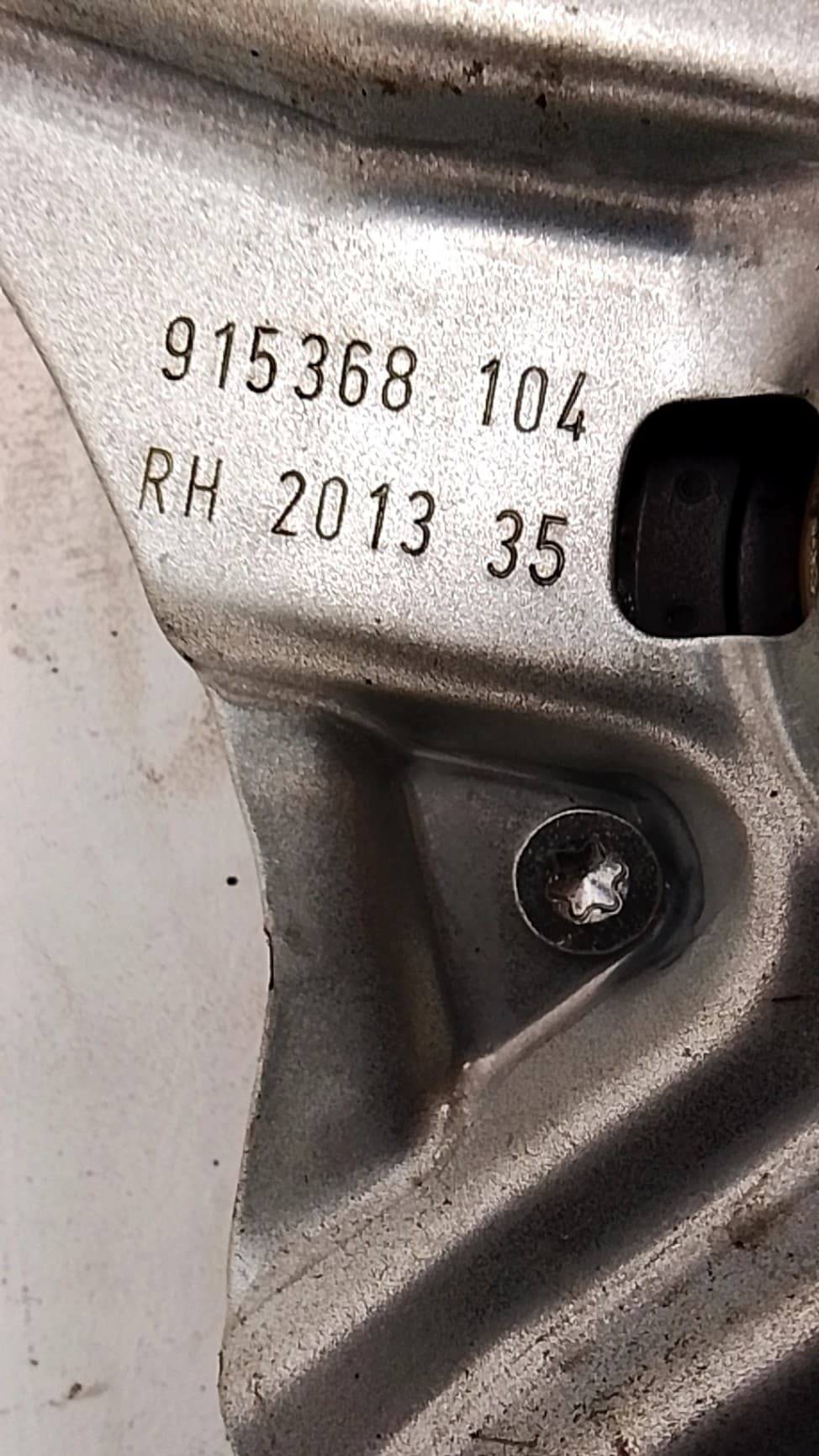 Motor elevalunas delantero derecho OPEL ASTRA J LIM. 2