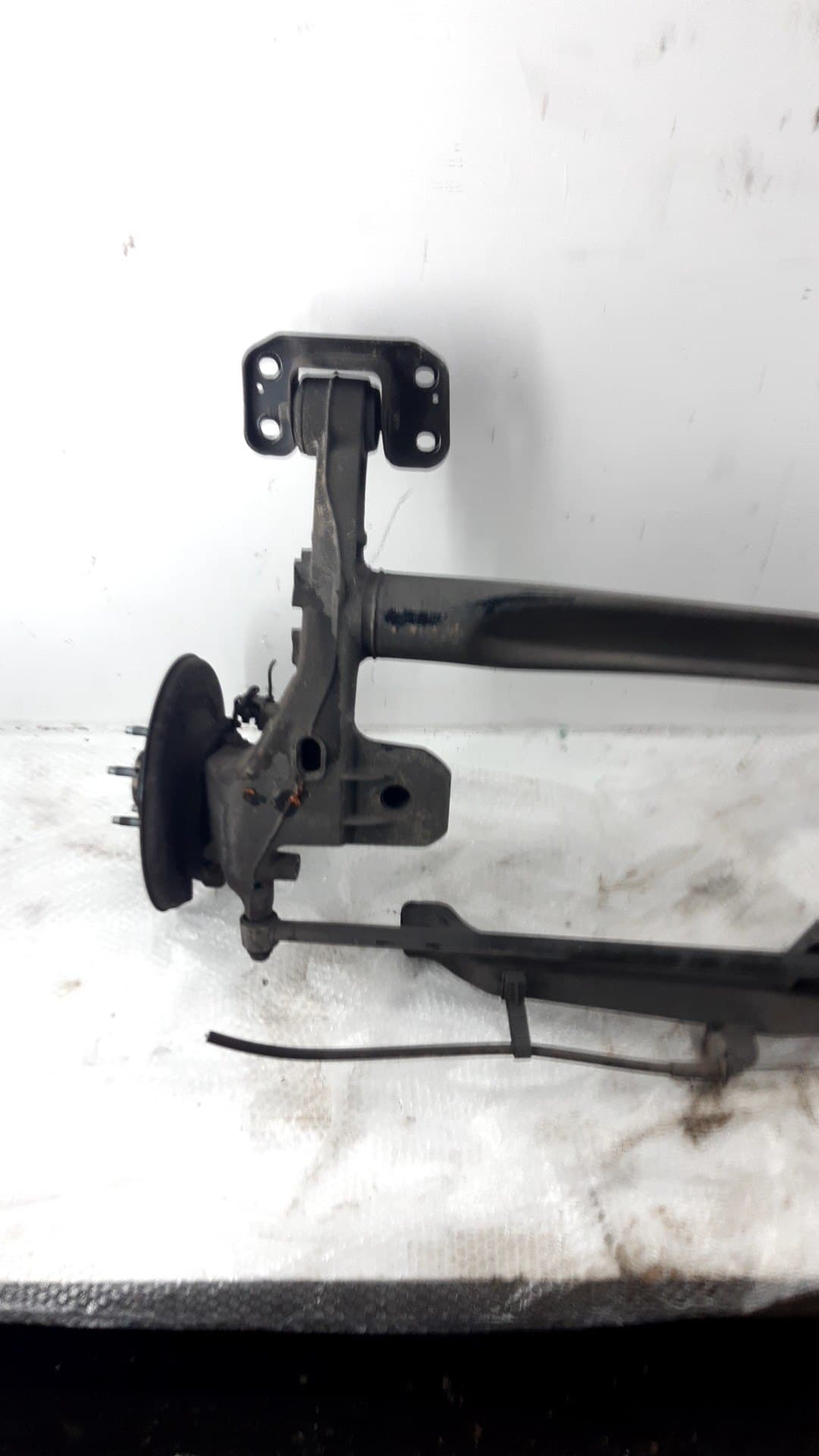 Puente trasero OPEL ASTRA J LIM. 4