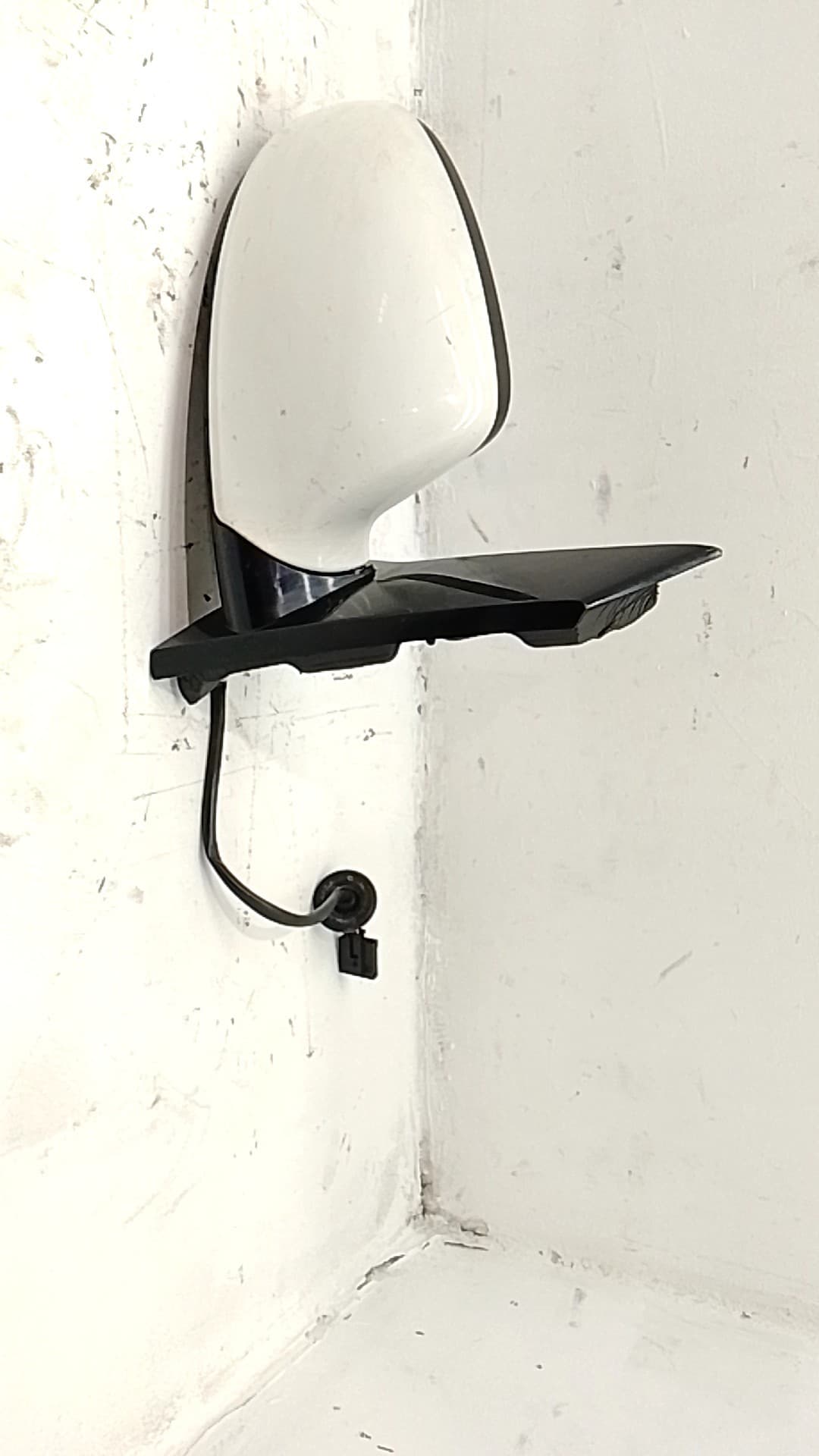 Retrovisor derecho OPEL ASTRA J LIM. 4