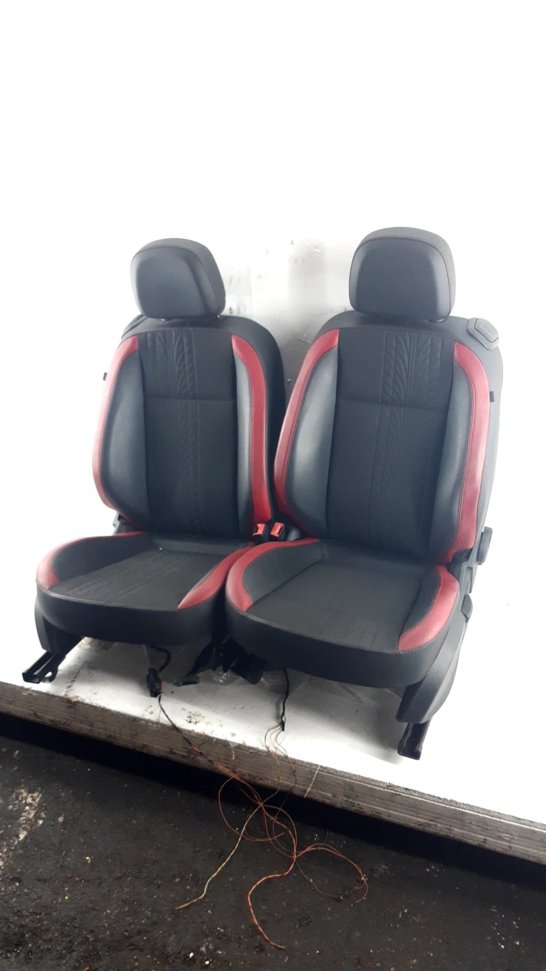 Recambio OPEL ASTRA J LIM. ref. 13438525