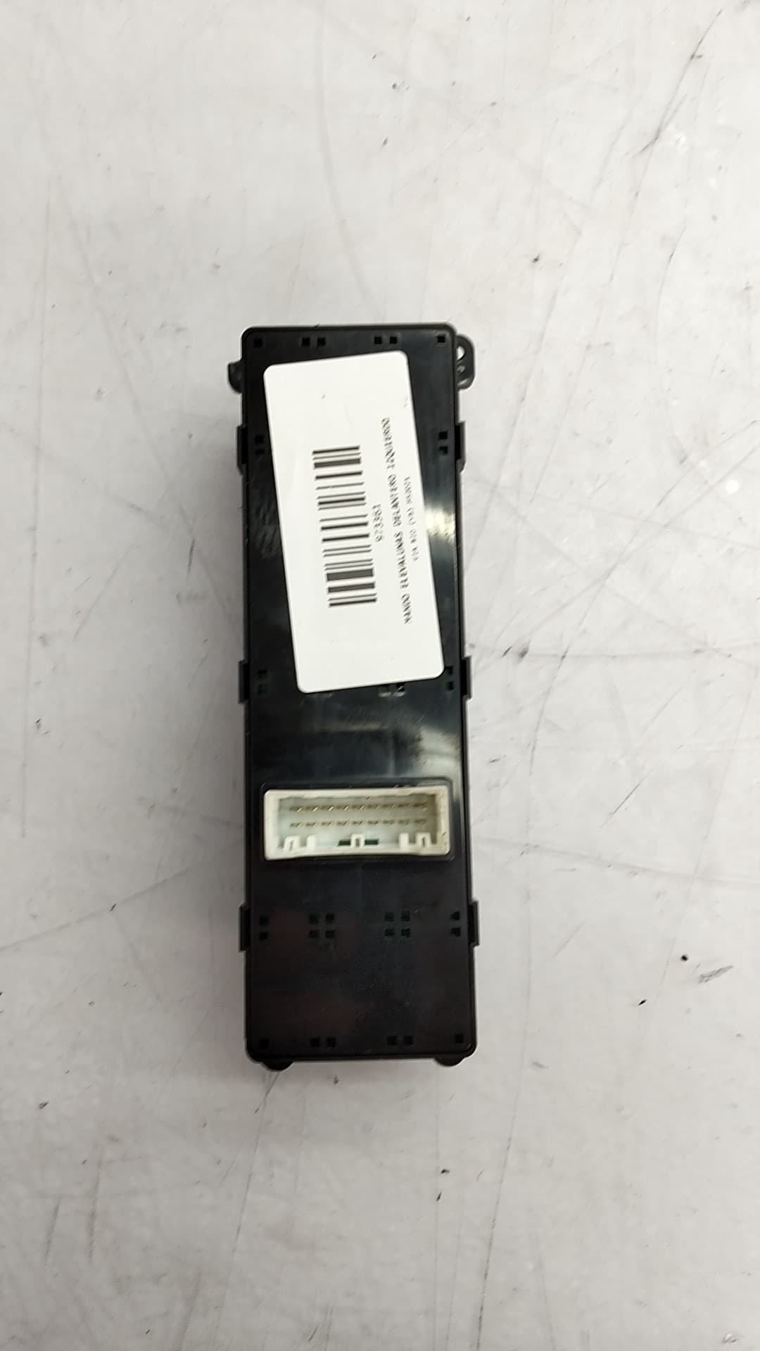 Mando elevalunas delantero izquierdo KIA RIO (YB) 2