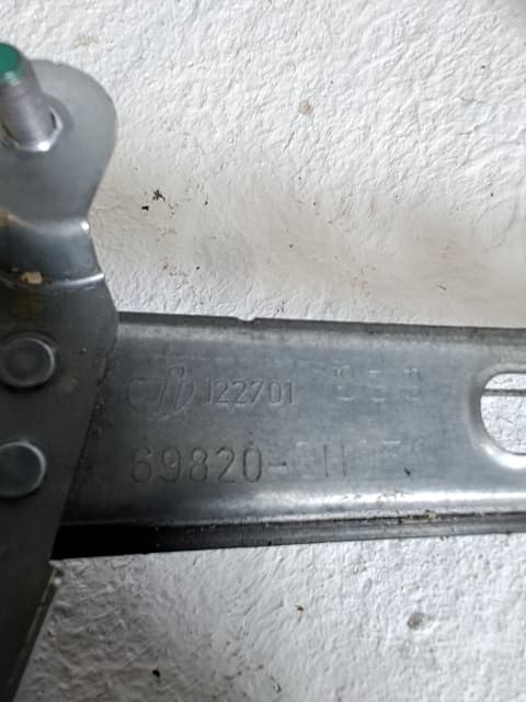 Elevalunas delantero izquierdo CITROEN C1