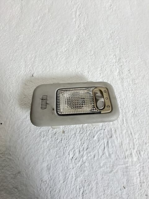 Luz interior CITROEN C1 3