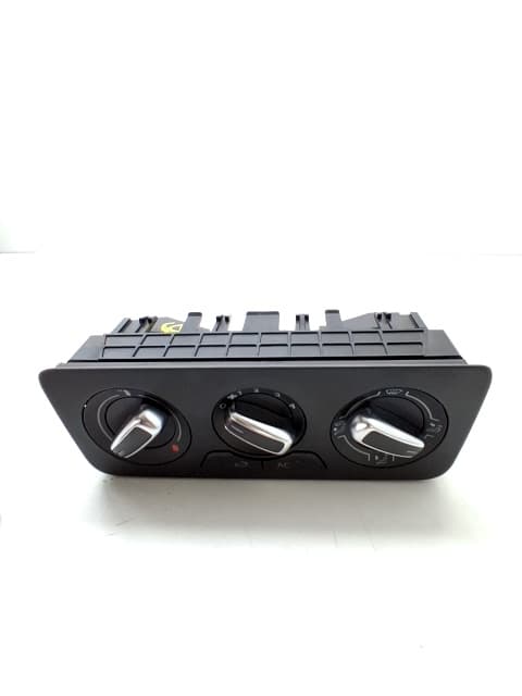Mando climatizador AUDI A1 SPORTBACK (8XF)