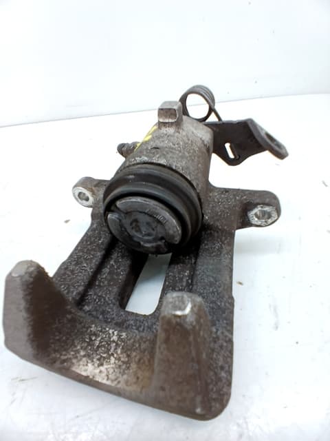 Recambio AUDI A1 SPORTBACK (8XF) ref. 6R0615424 2