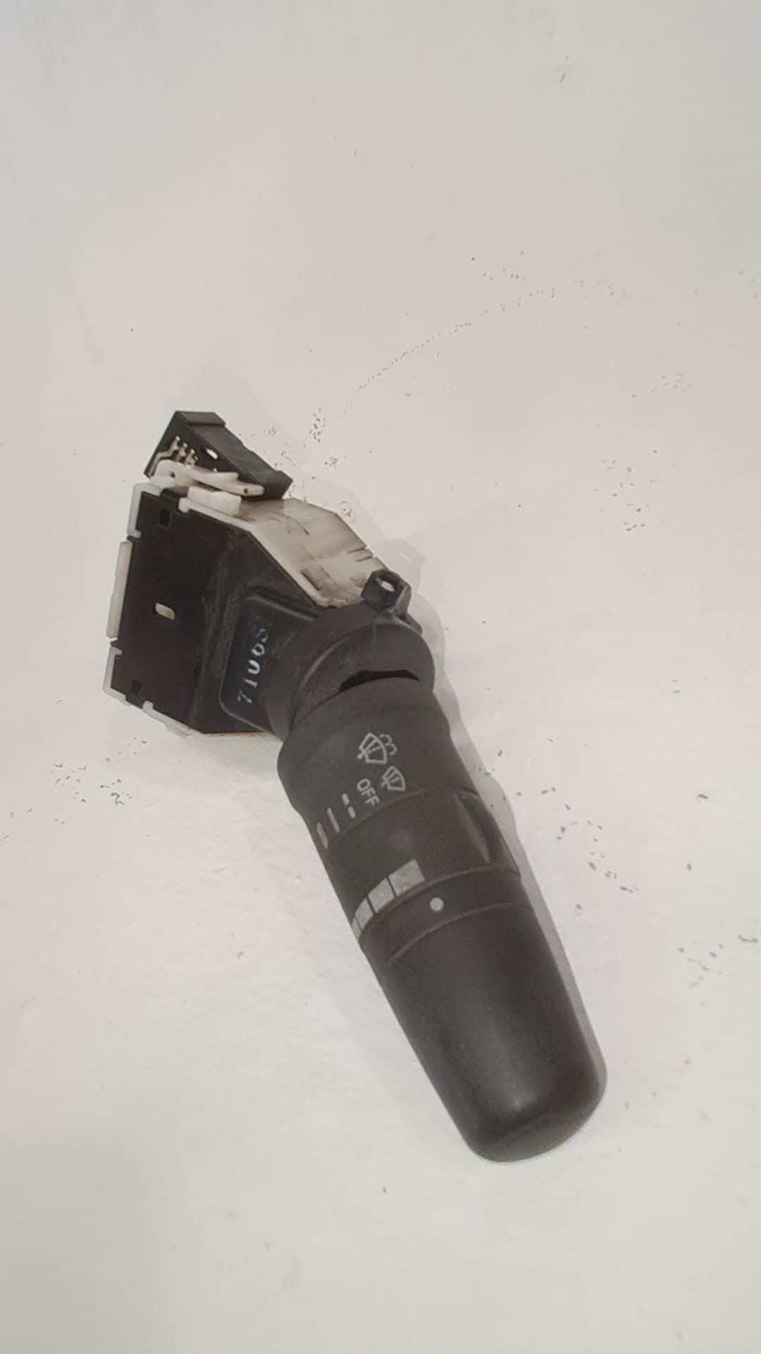 Mando limpia NISSAN CABSTAR 3