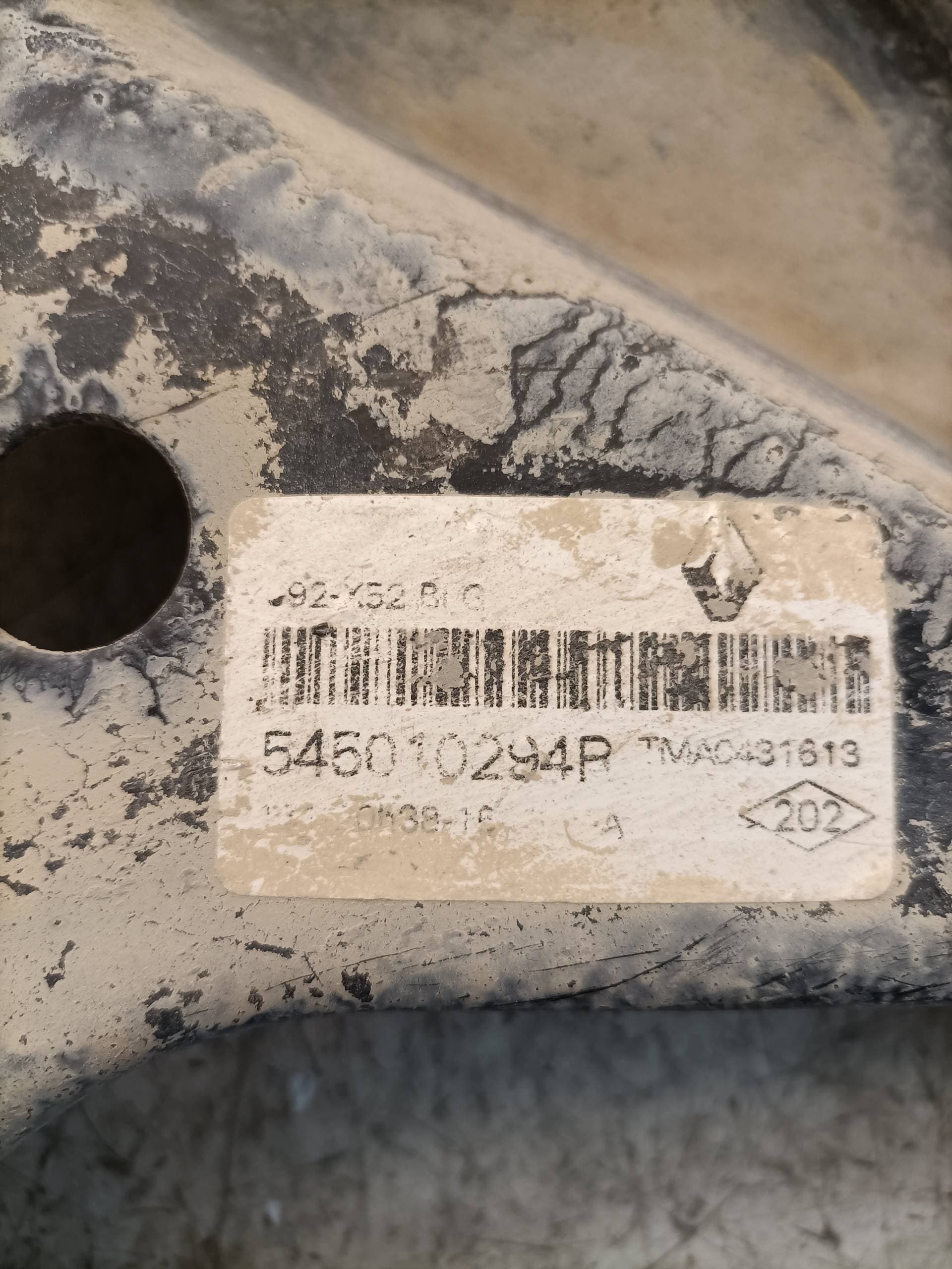 Brazo suspension inferior delantero derecho DACIA SANDERO 2