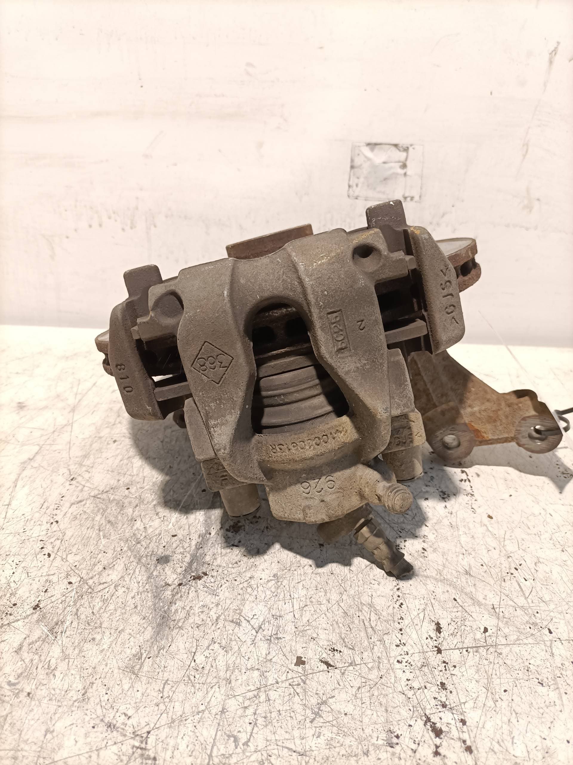 Recambio DACIA SANDERO ref. 410000613R