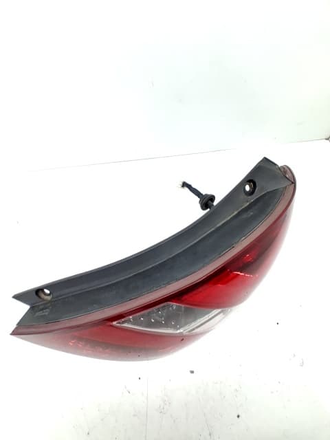 Piloto trasero derecho HYUNDAI I20 2