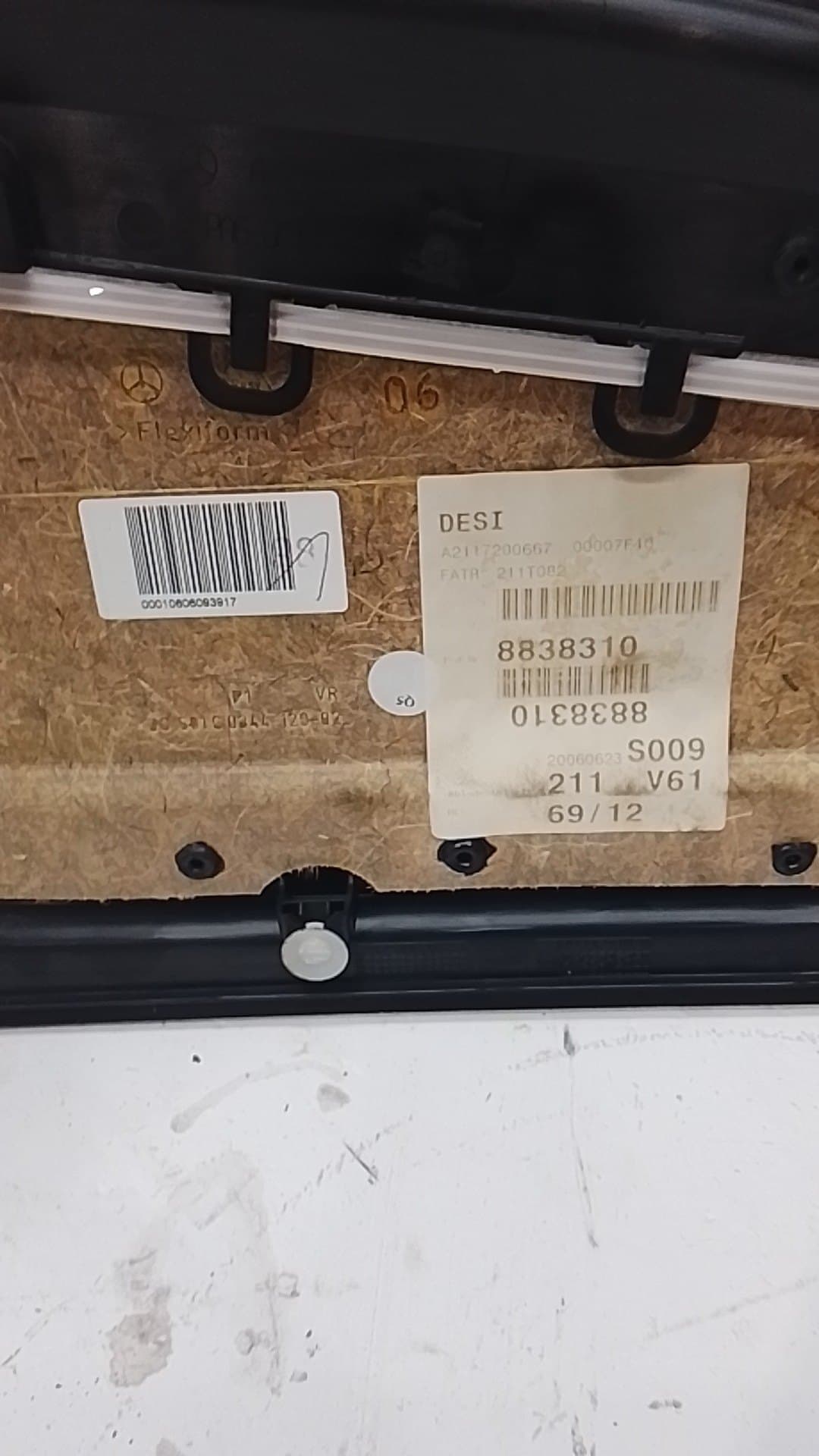 Guarnecido puerta delantera derecha MERCEDES-BENZ CLASE E (W211) BERLINA 2