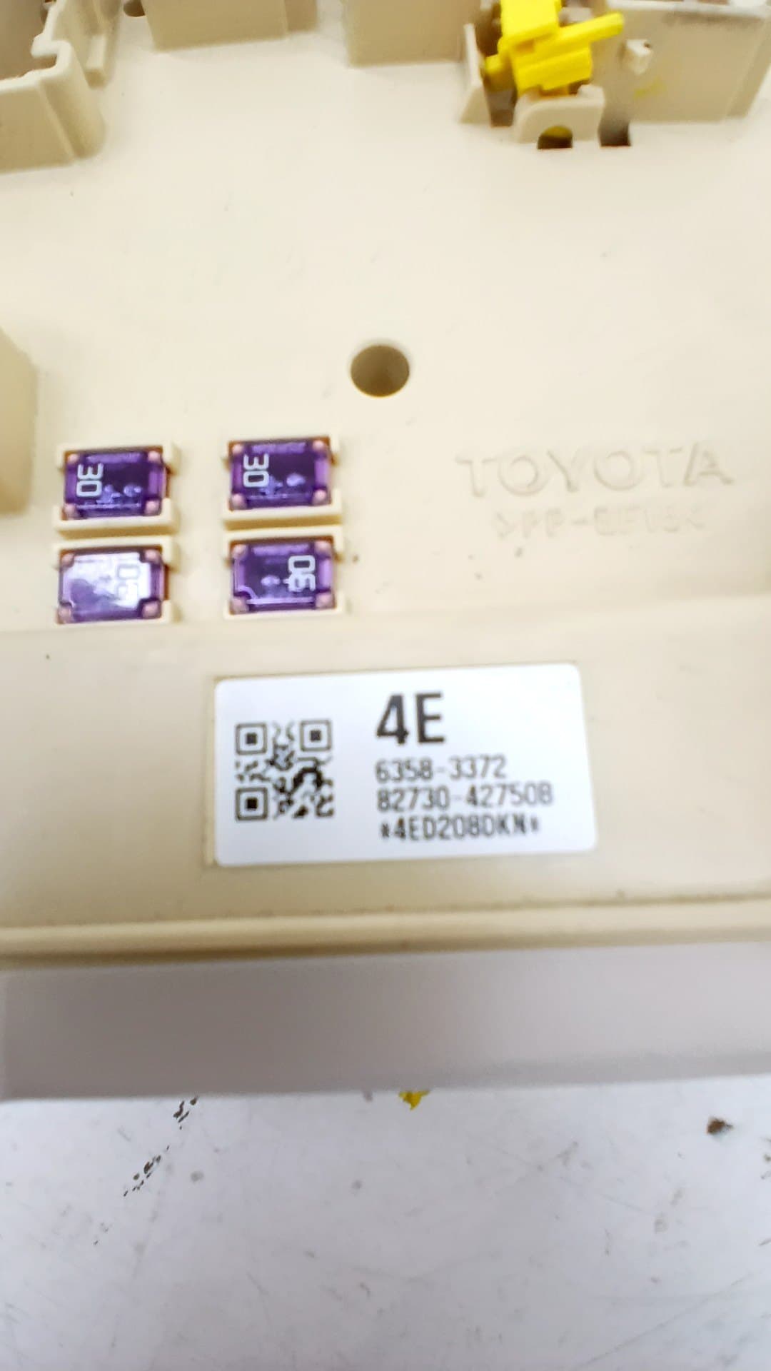 Caja reles / fusibles TOYOTA RAV 4 4