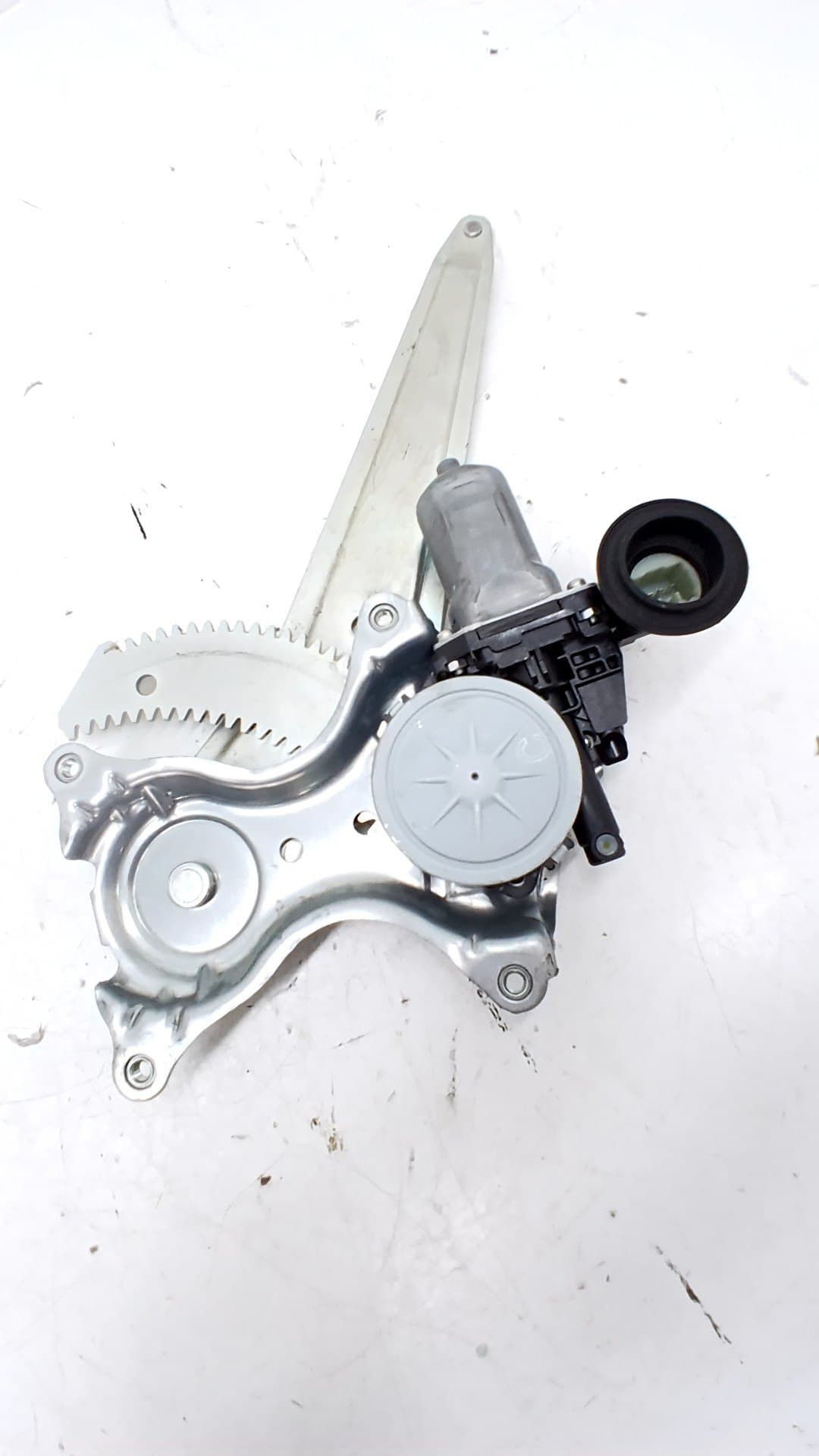 Elevalunas trasero derecho TOYOTA RAV 4 3