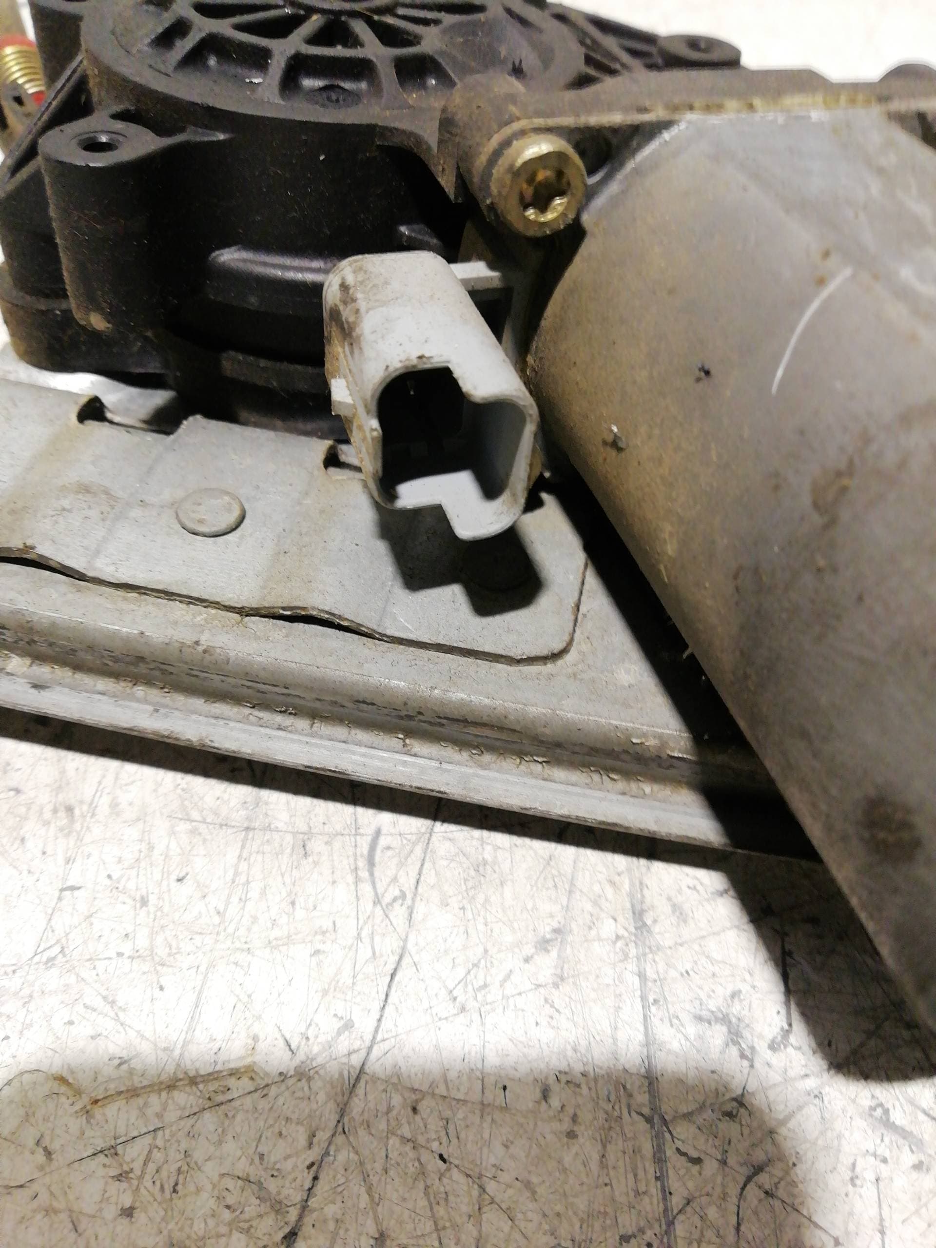 Elevalunas delantero derecho PEUGEOT 206 BERLINA 2