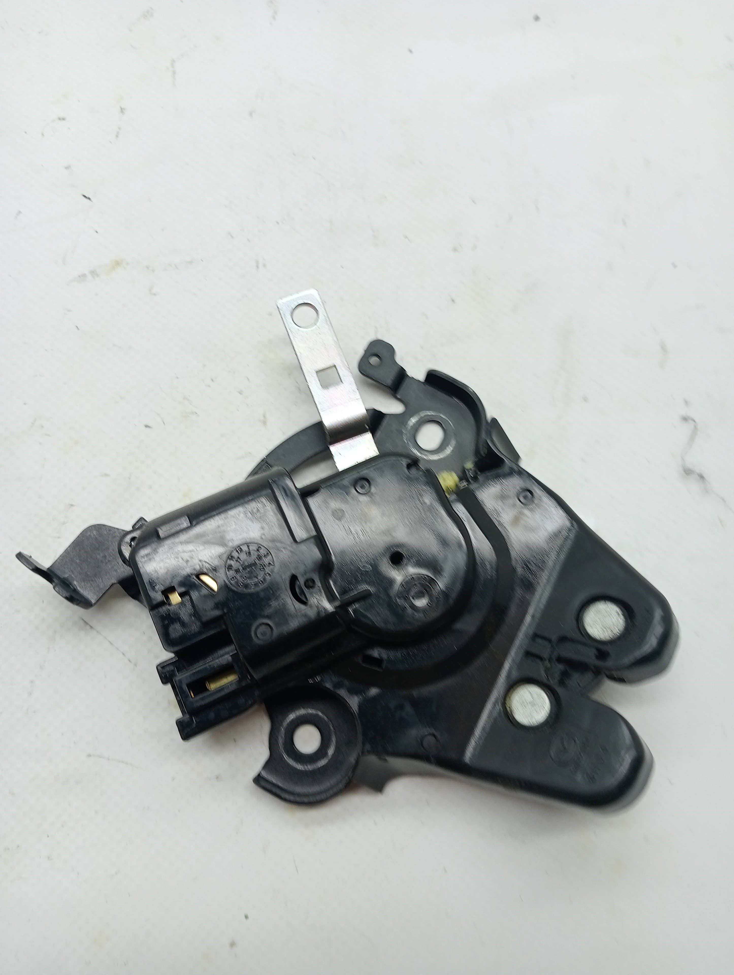 Cerradura maletero / porton MAZDA 6 KOMBI ()(.2012->) 2