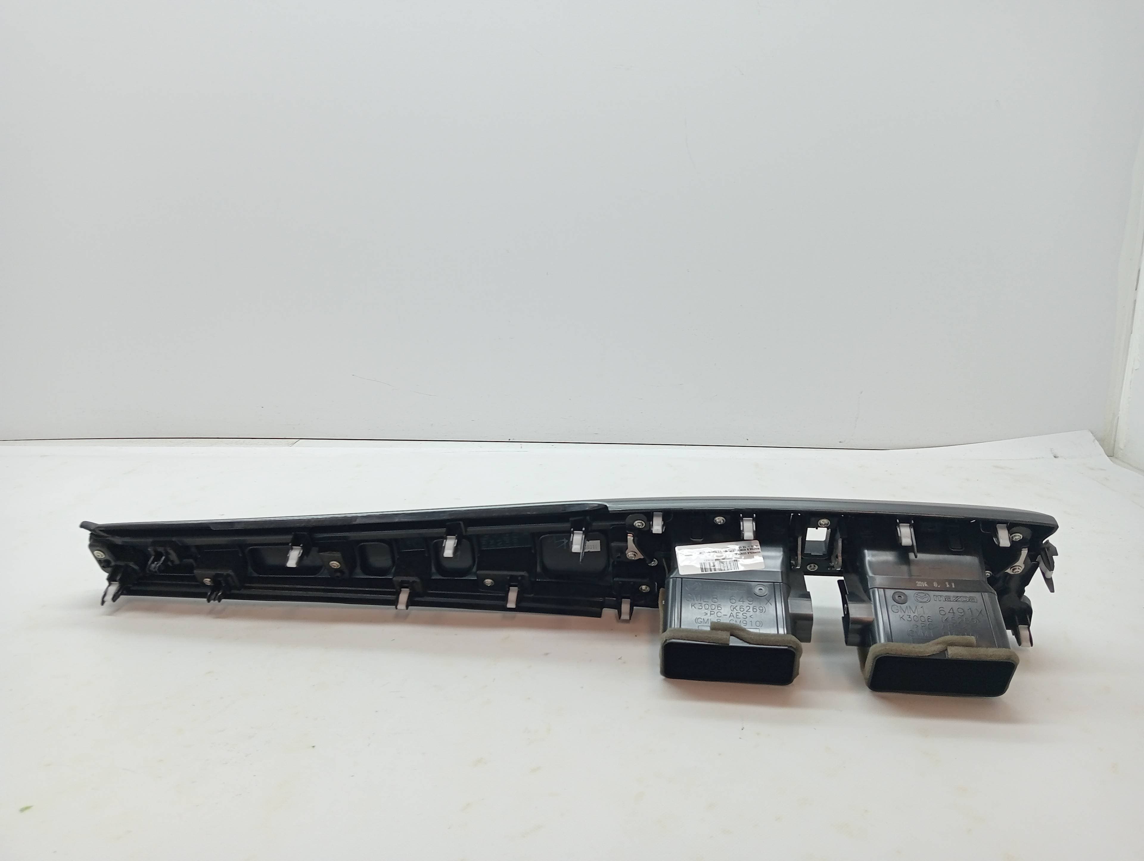 Consola central MAZDA 6 KOMBI ()(.2012->)