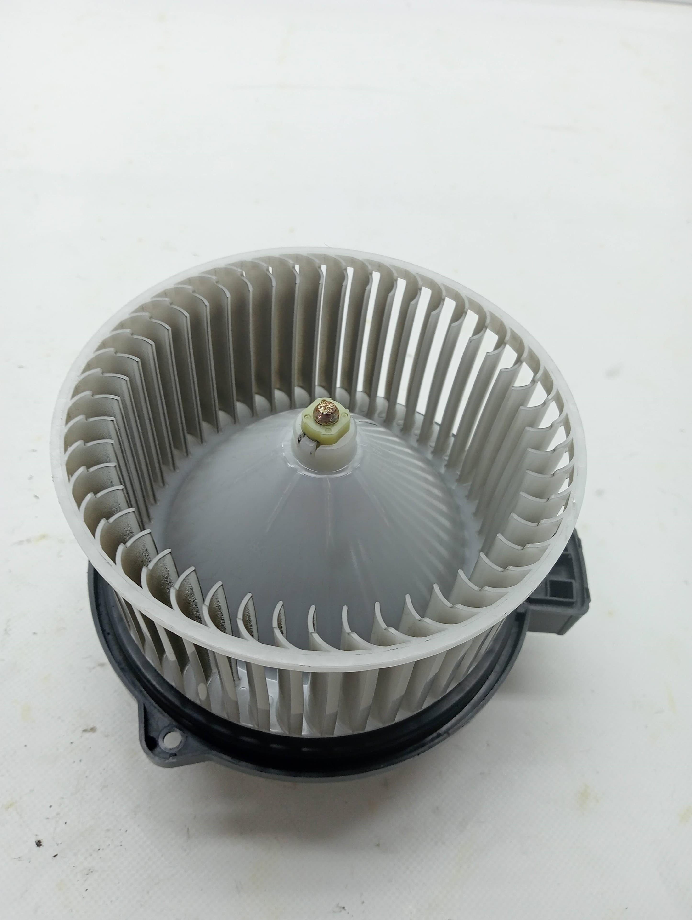 Motor calefaccion MAZDA 6 KOMBI ()(.2012->) 3