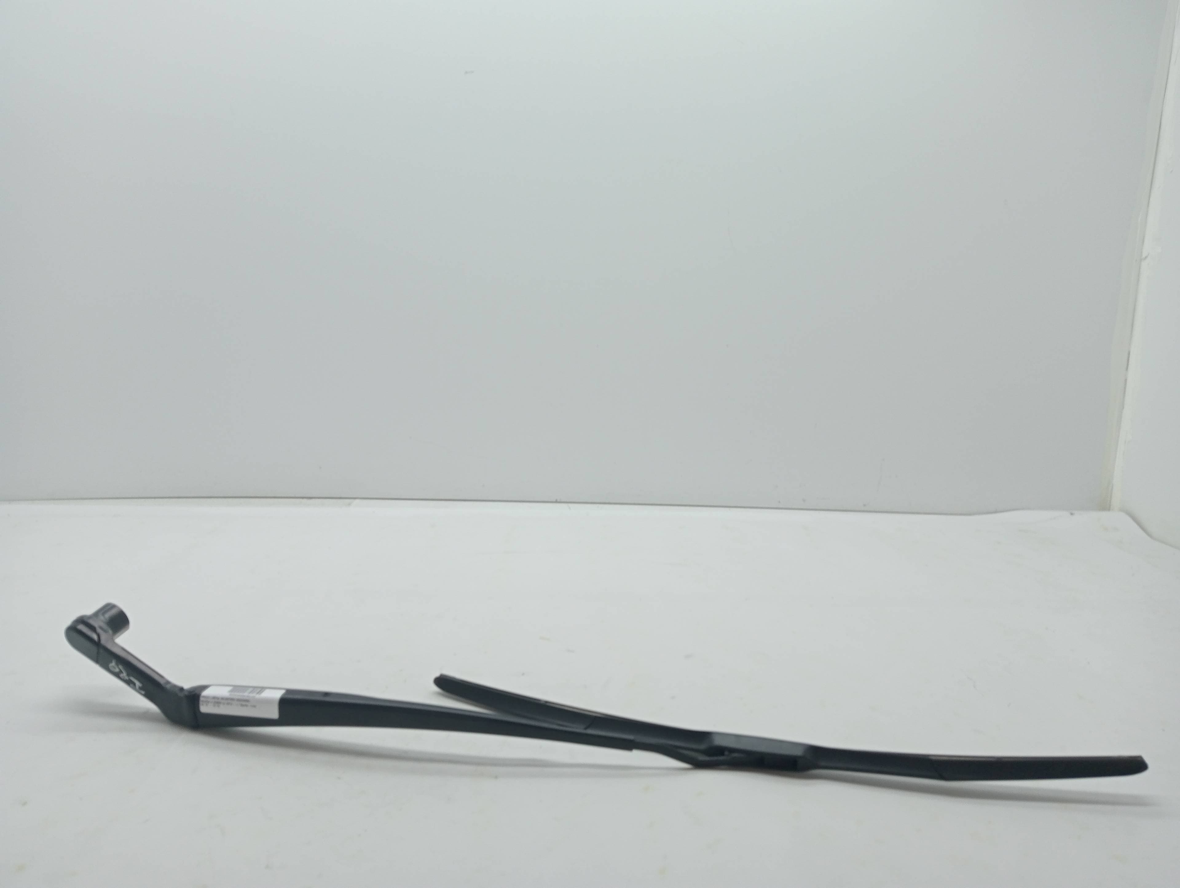 Brazo limpia delantero izquierdo MAZDA 6 KOMBI ()(.2012->)