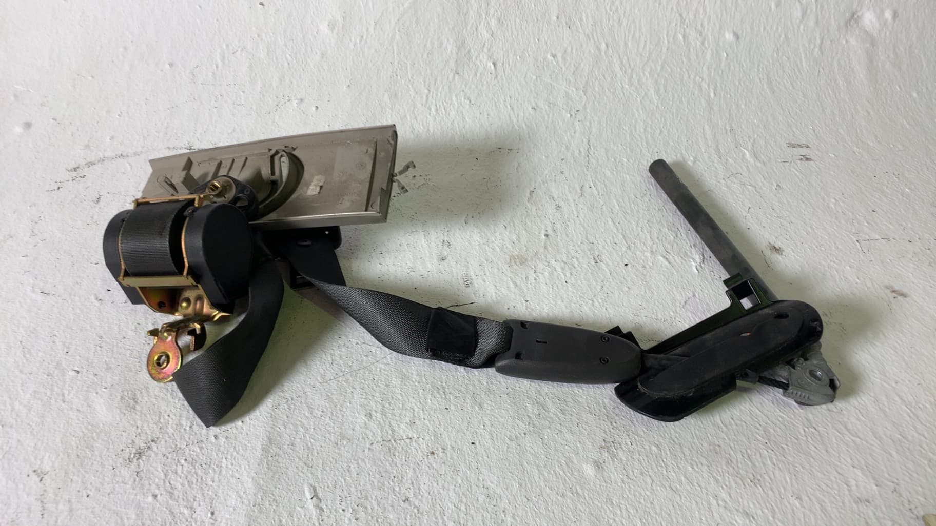 Cinturon seguridad delantero izquierdo RENAULT SCENIC (JA..)