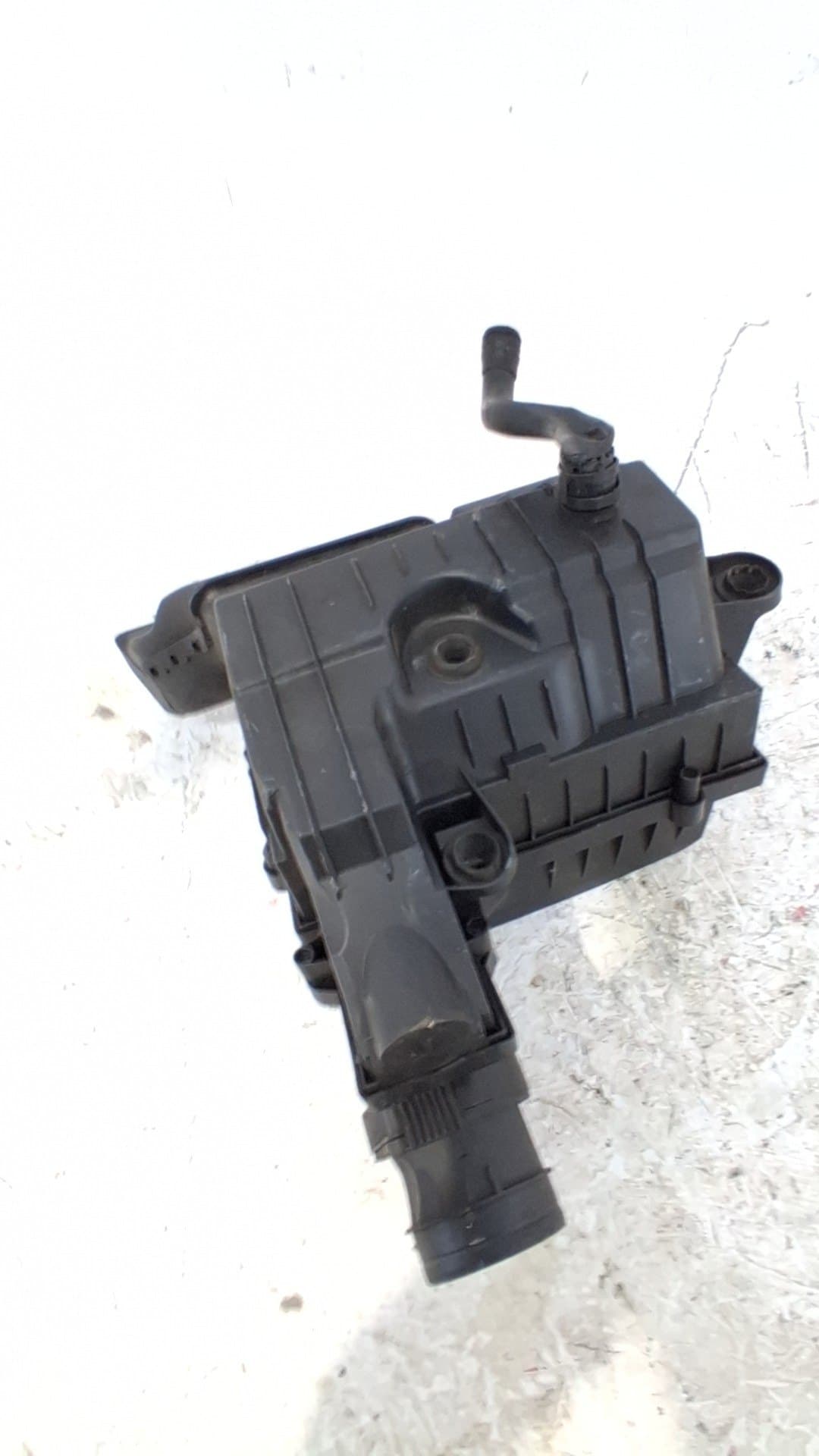 Caja filtro aire SKODA OCTAVIA BERLINA (1Z3) 3