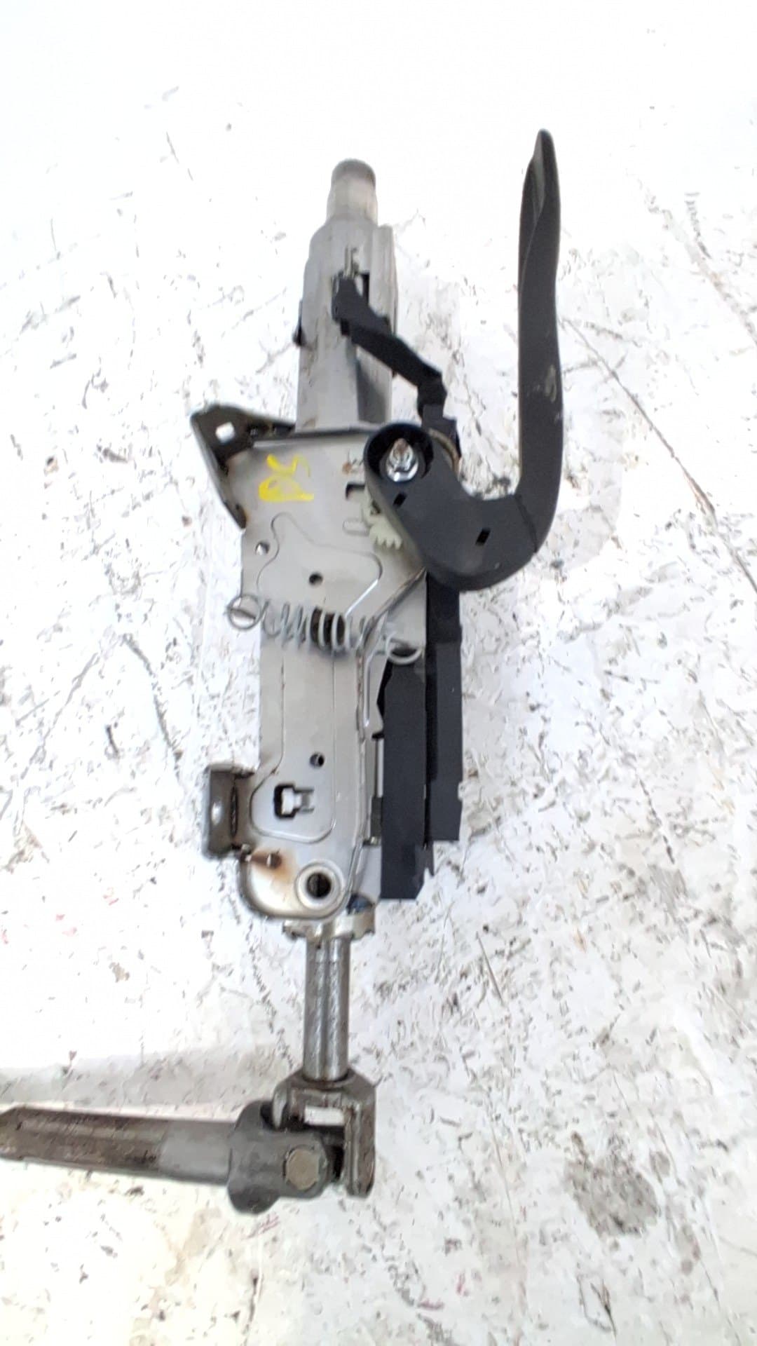 Columna direccion SKODA OCTAVIA BERLINA (1Z3) 4