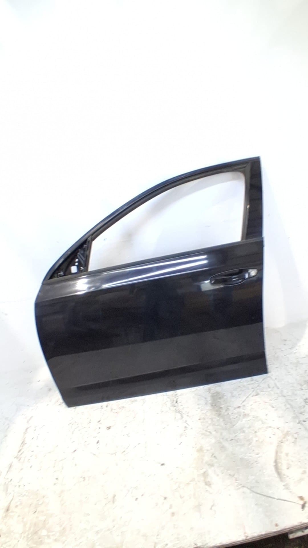 Puerta delantera izquierda SKODA OCTAVIA BERLINA (1Z3)