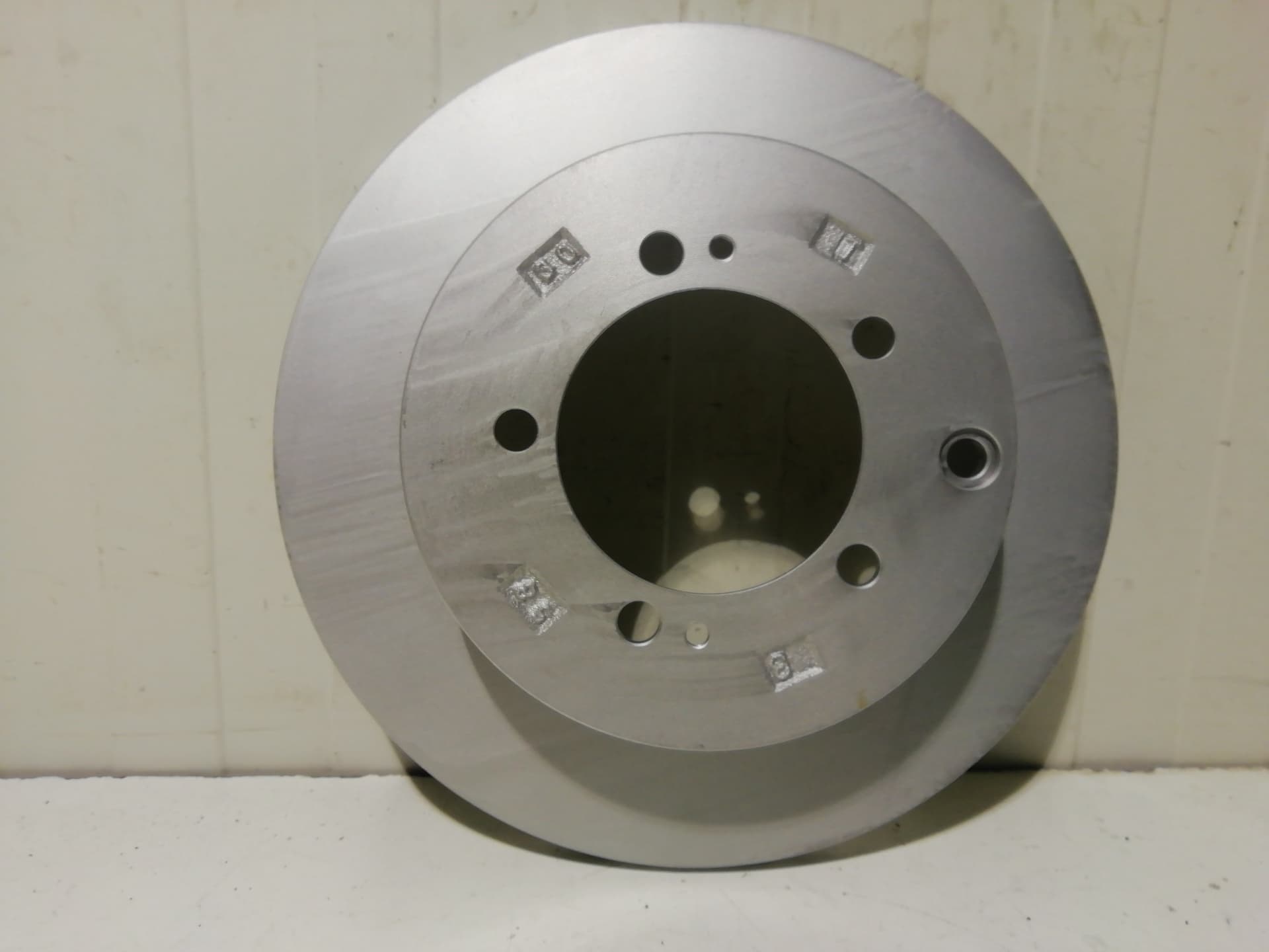 Disco freno trasero MITSUBISHI SPACE WAGON (N30/N40)