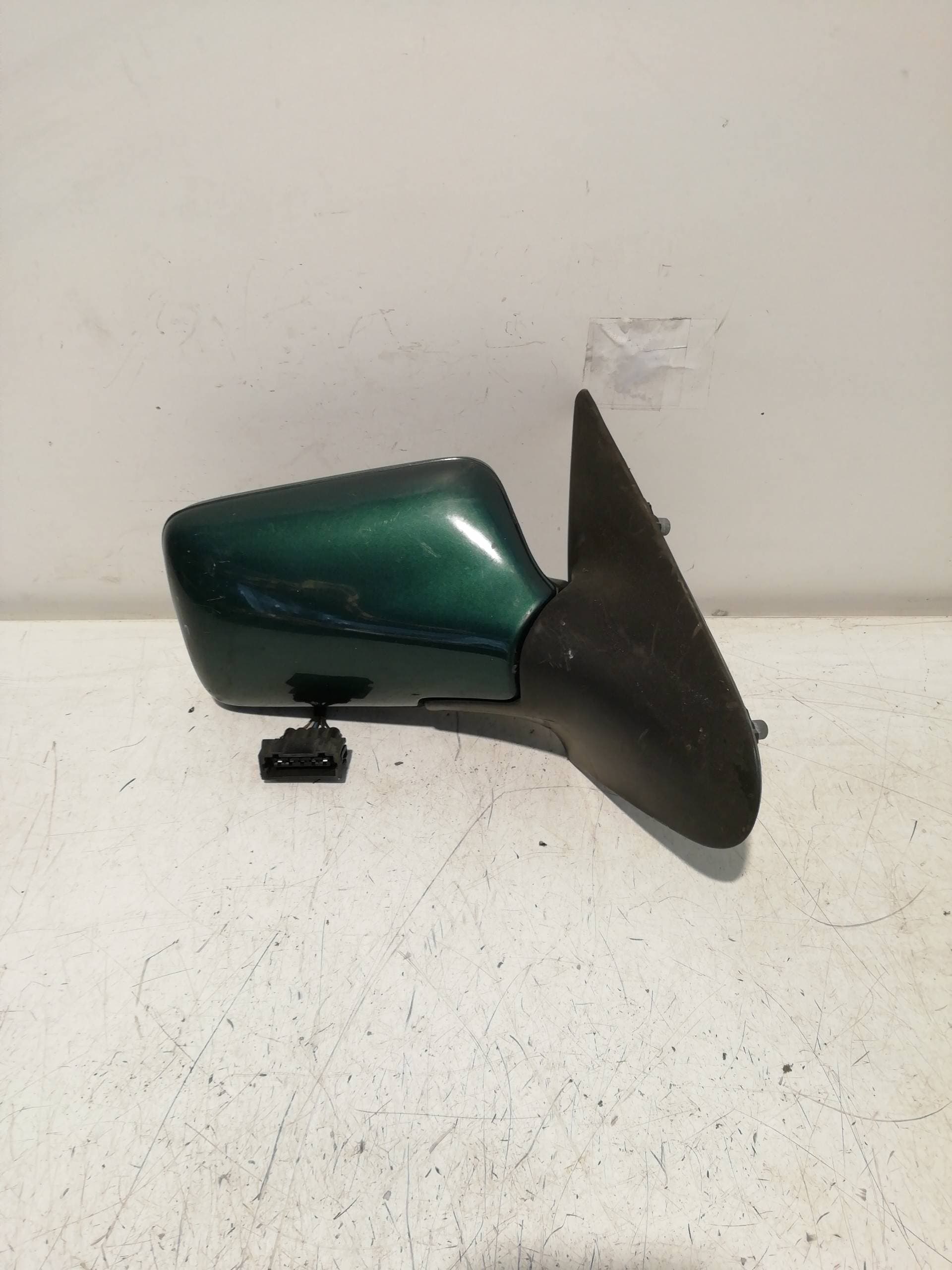 Retrovisor derecho SEAT CORDOBA BERLINA (6K2) 2
