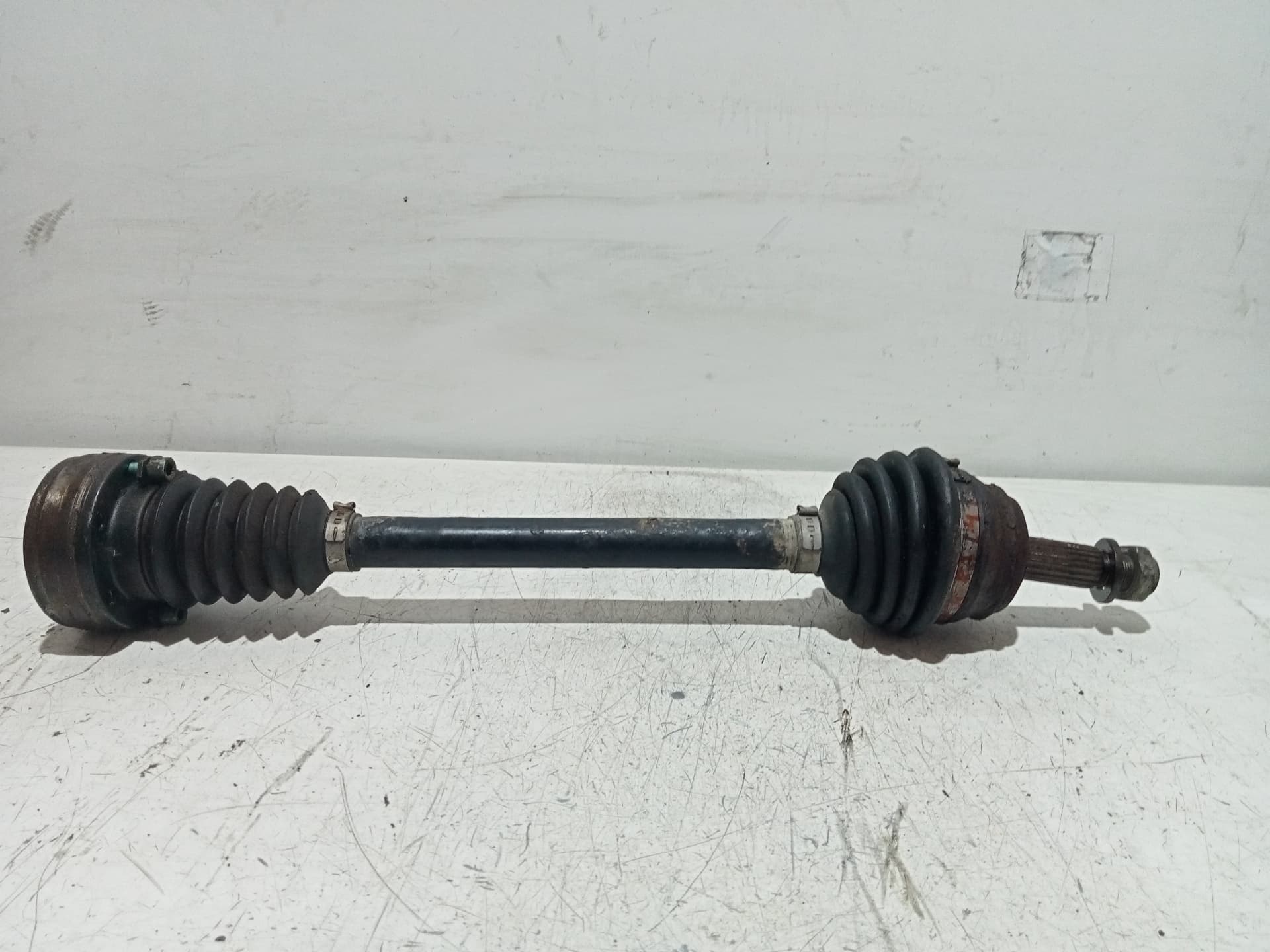 Transmision delantera izquierda SEAT CORDOBA BERLINA (6K2)