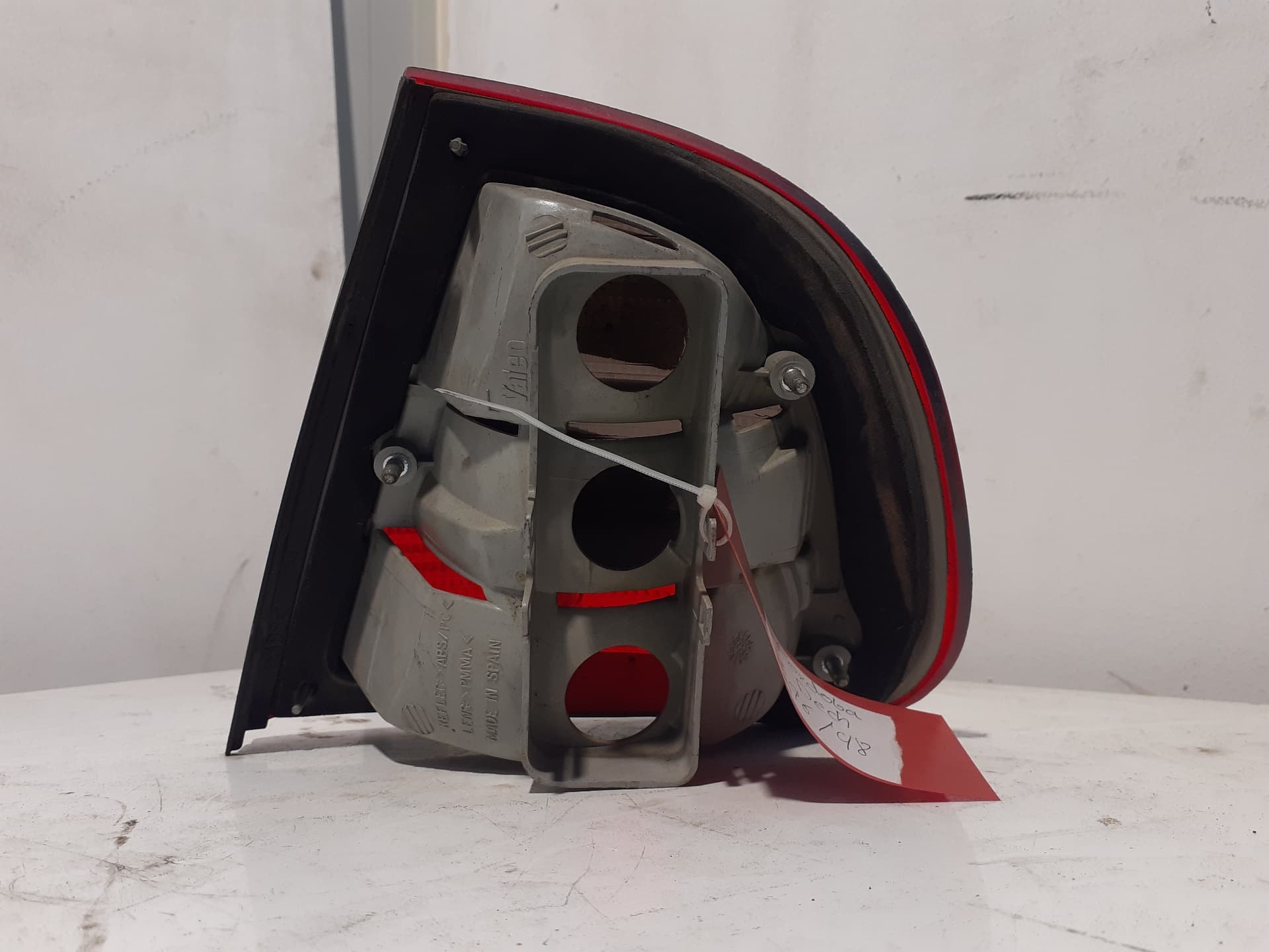 Piloto trasero izquierdo SEAT CORDOBA BERLINA (6K2) 2