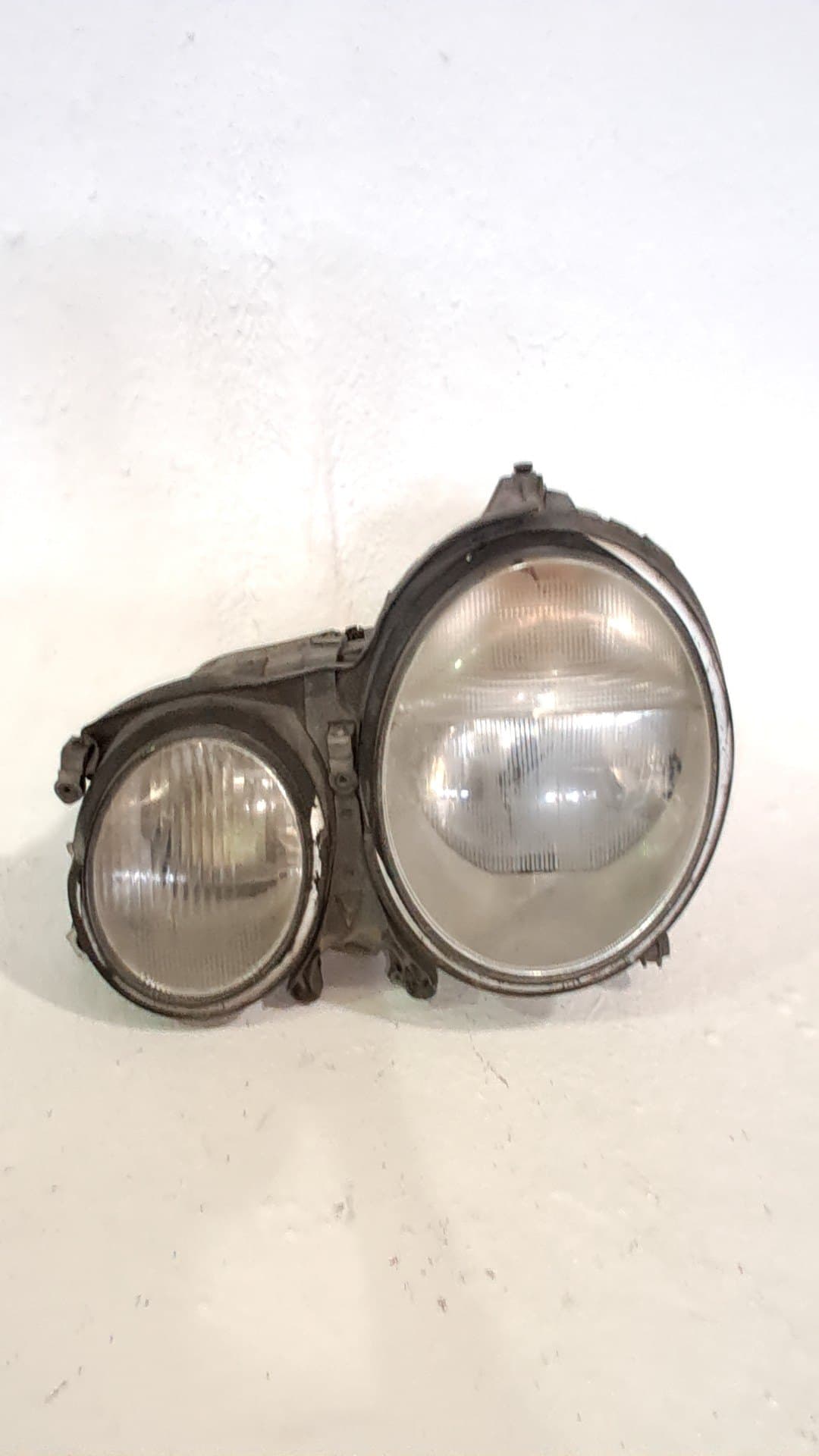 Faro izquierdo MERCEDES-BENZ CLASE E (W123) BERLINA+COUPE