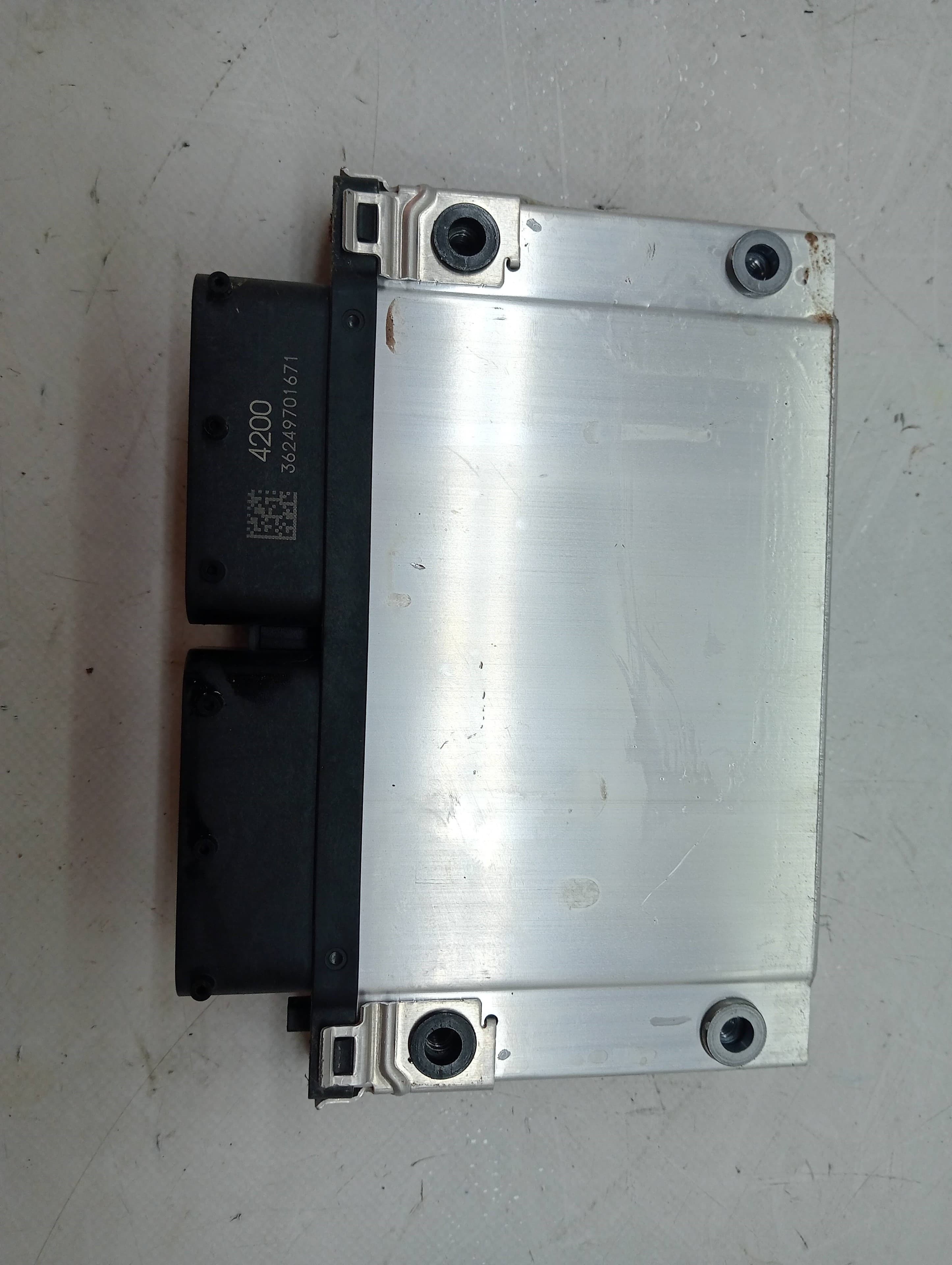 Centralita motor uce KIA STONIC 3