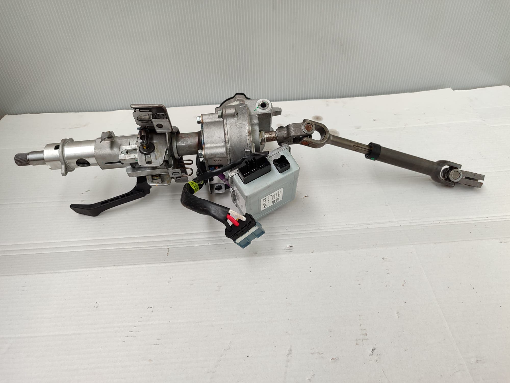 Columna direccion KIA STONIC 4