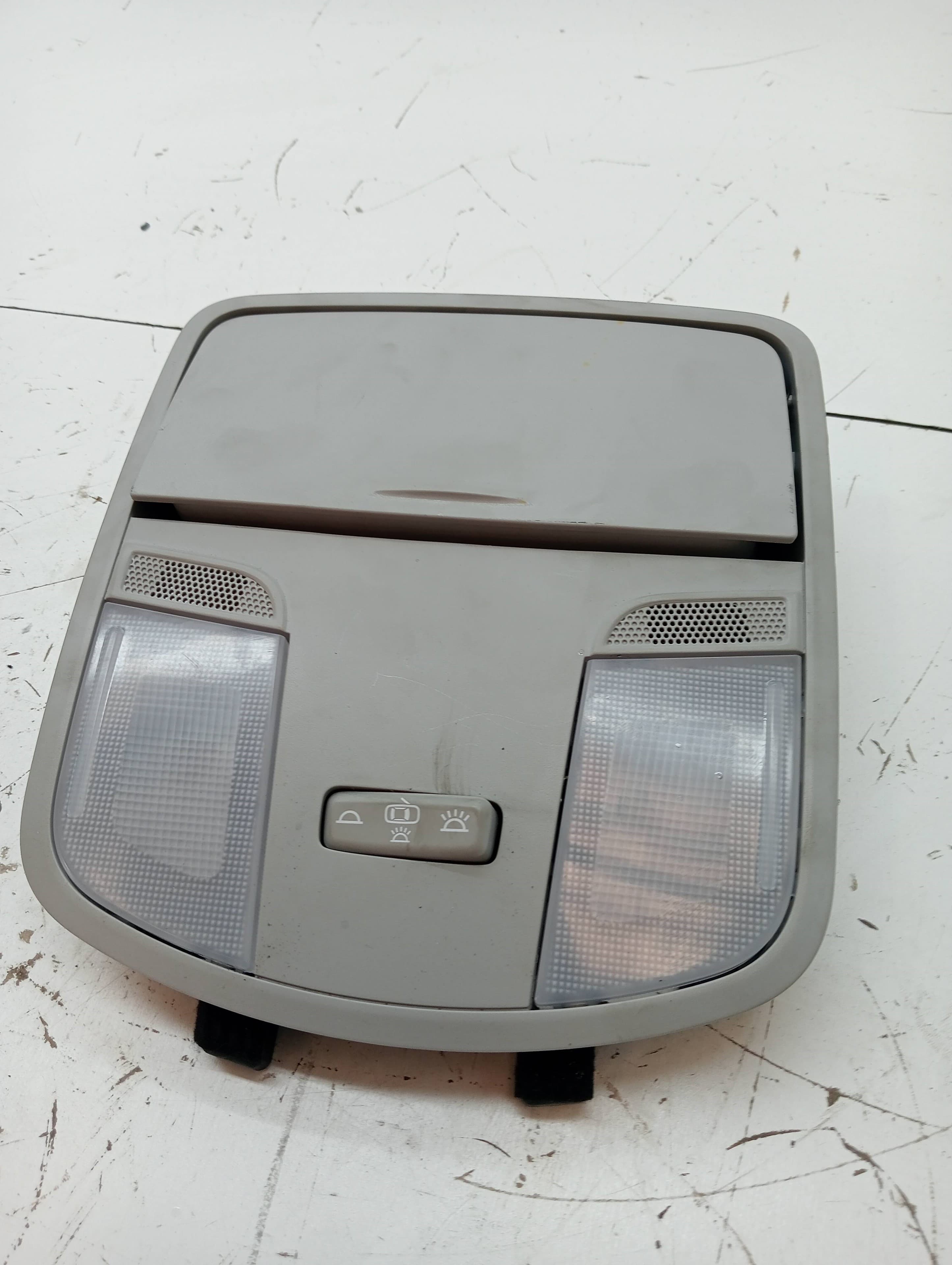 Luz interior KIA STONIC 3