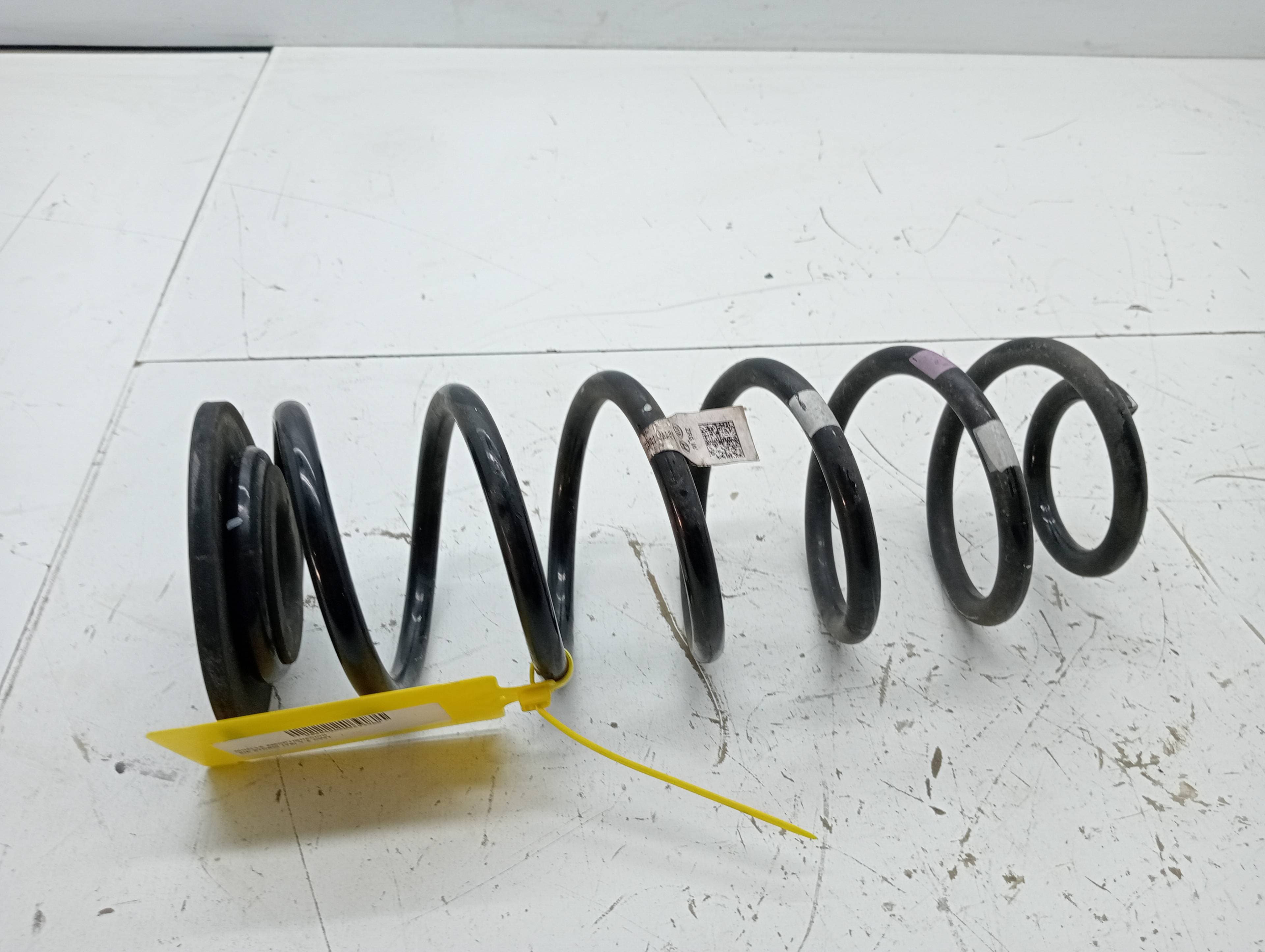 Muelle amortiguacion KIA STONIC 2
