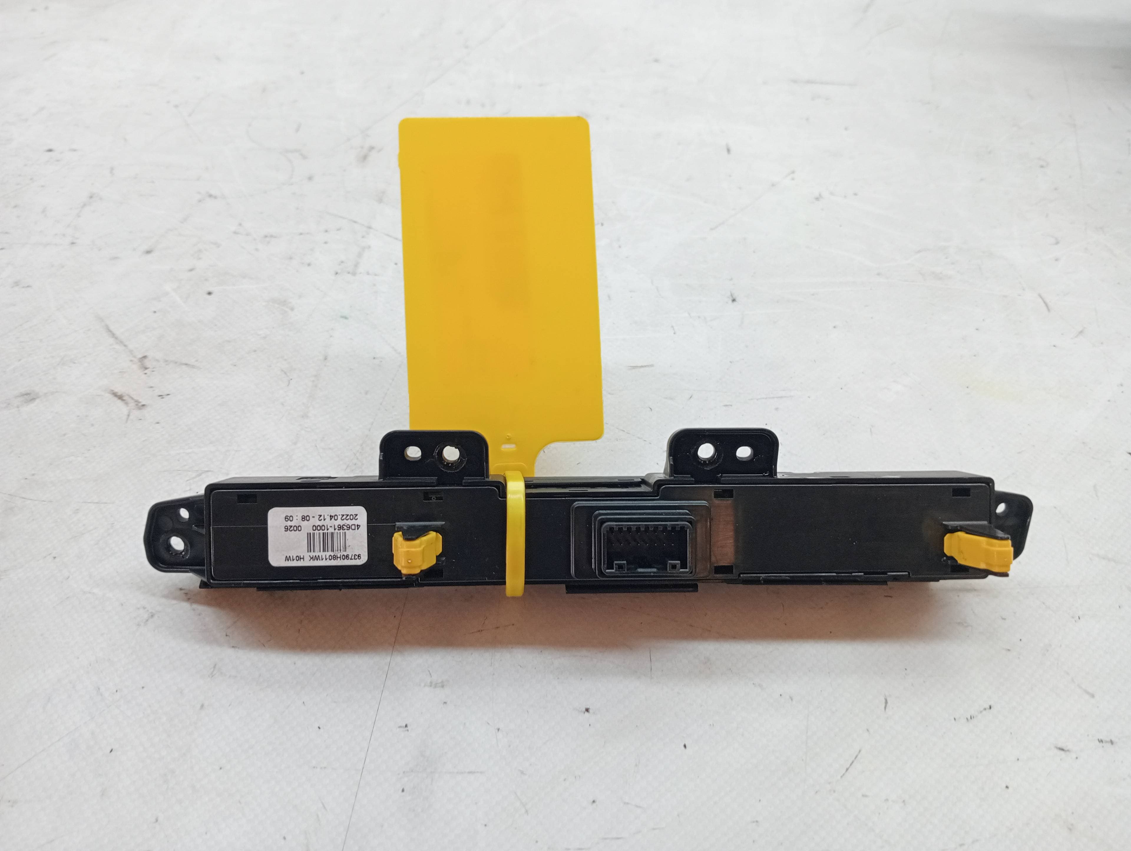 Warning KIA STONIC 2