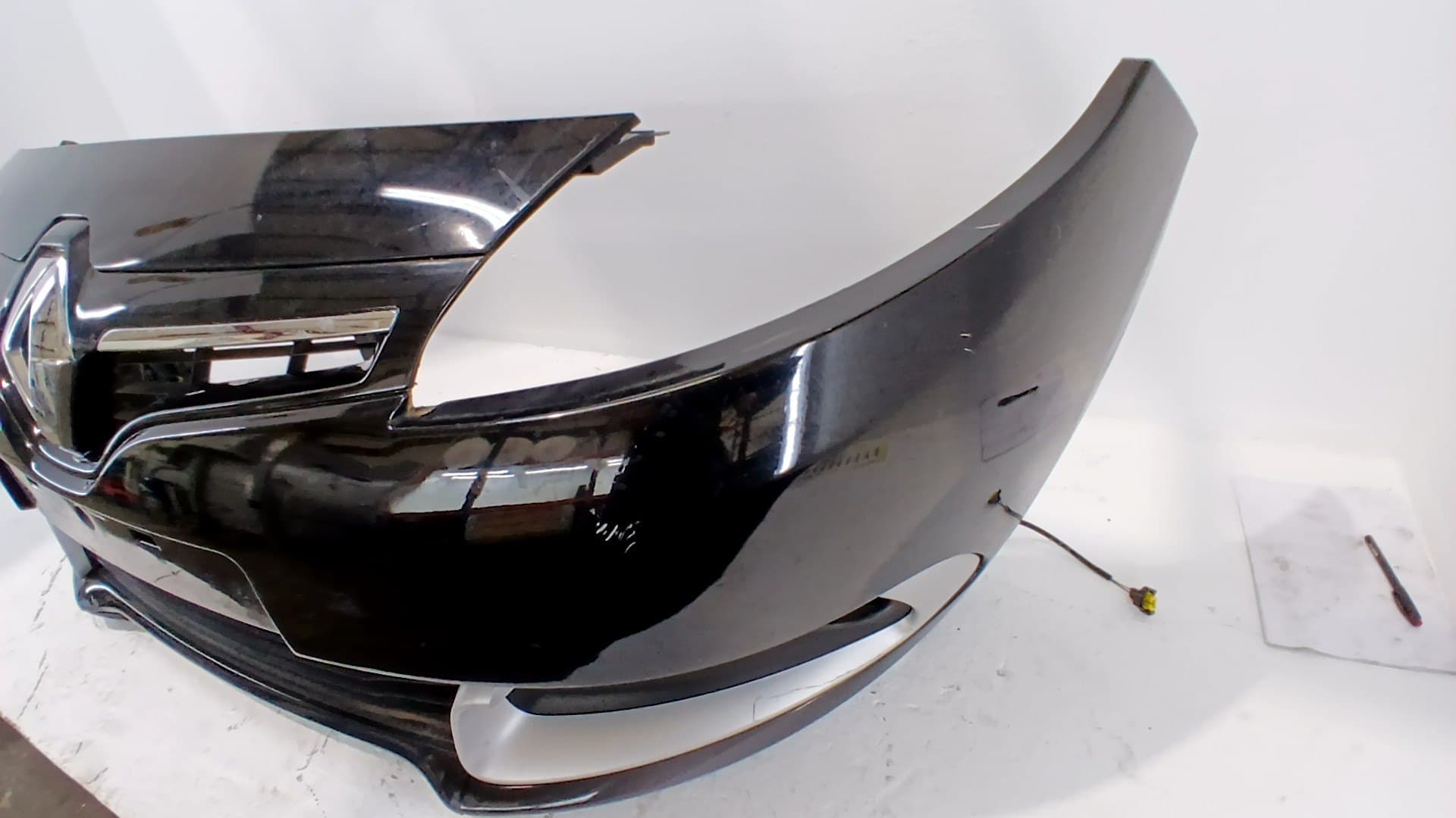 Paragolpes delantero RENAULT GRAND SCENIC III (JZ0/1_) 5