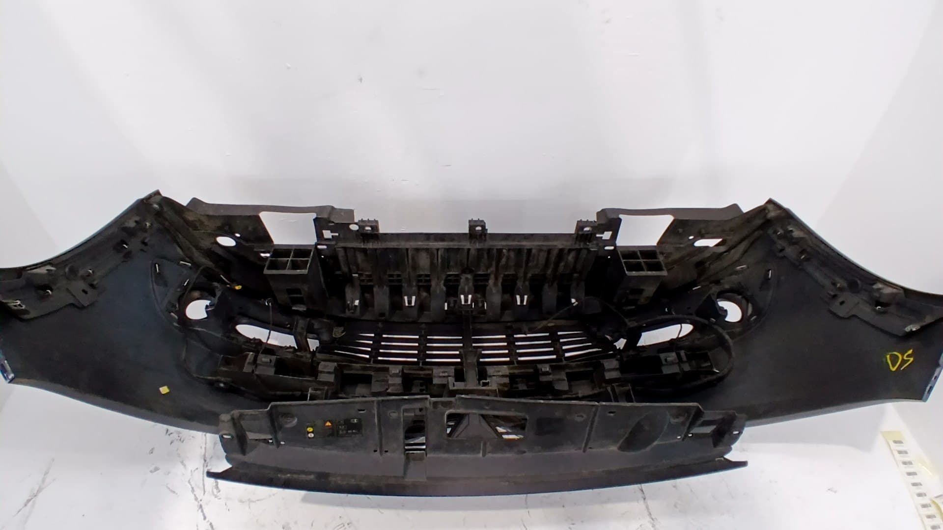 Paragolpes delantero RENAULT GRAND SCENIC III (JZ0/1_) 4