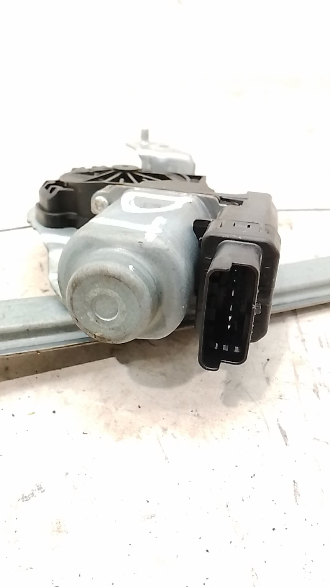 Motor elevalunas trasero derecho RENAULT SCENIC (JA..) 3