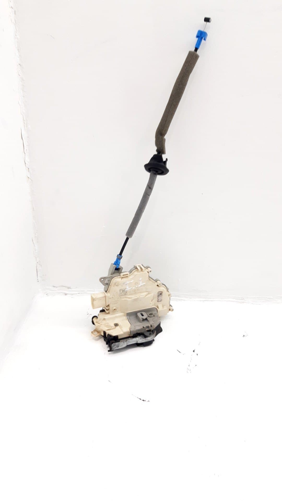 Cerradura puerta trasera izquierda AUDI A3 (8V)