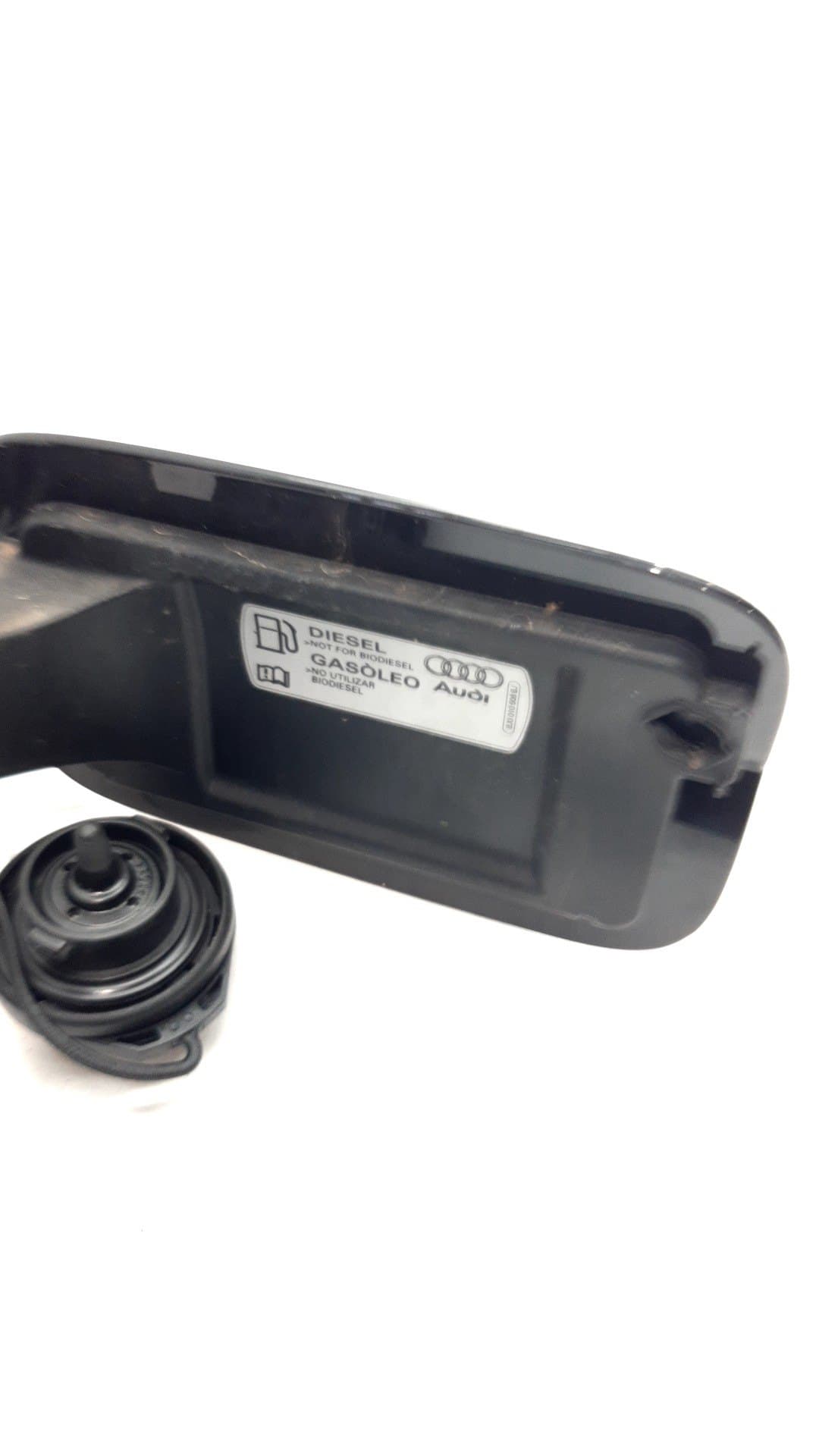 Tapa exterior combustible AUDI A3 (8V) 3