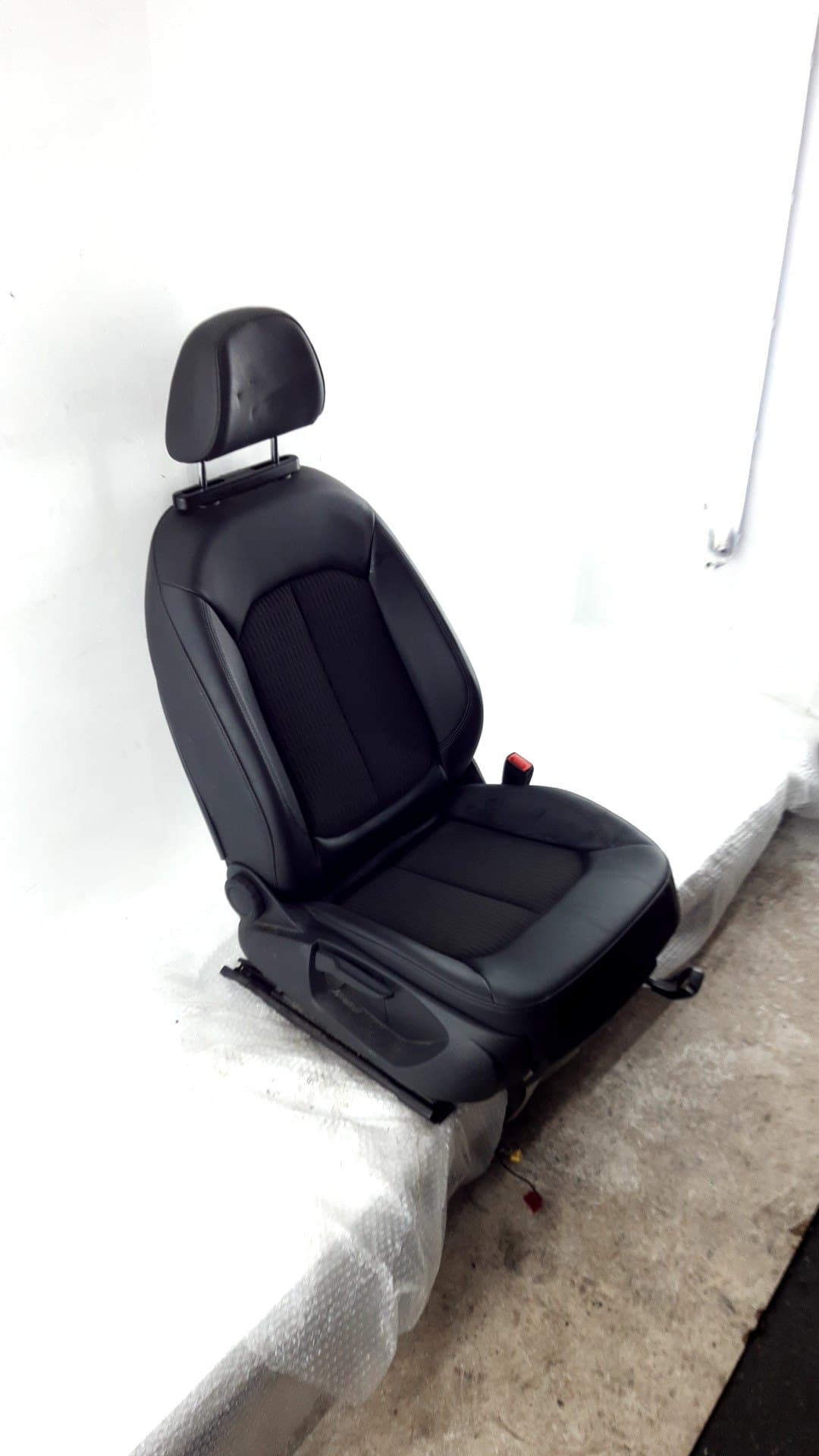 Asiento delantero derecho AUDI A3 (8V) 2