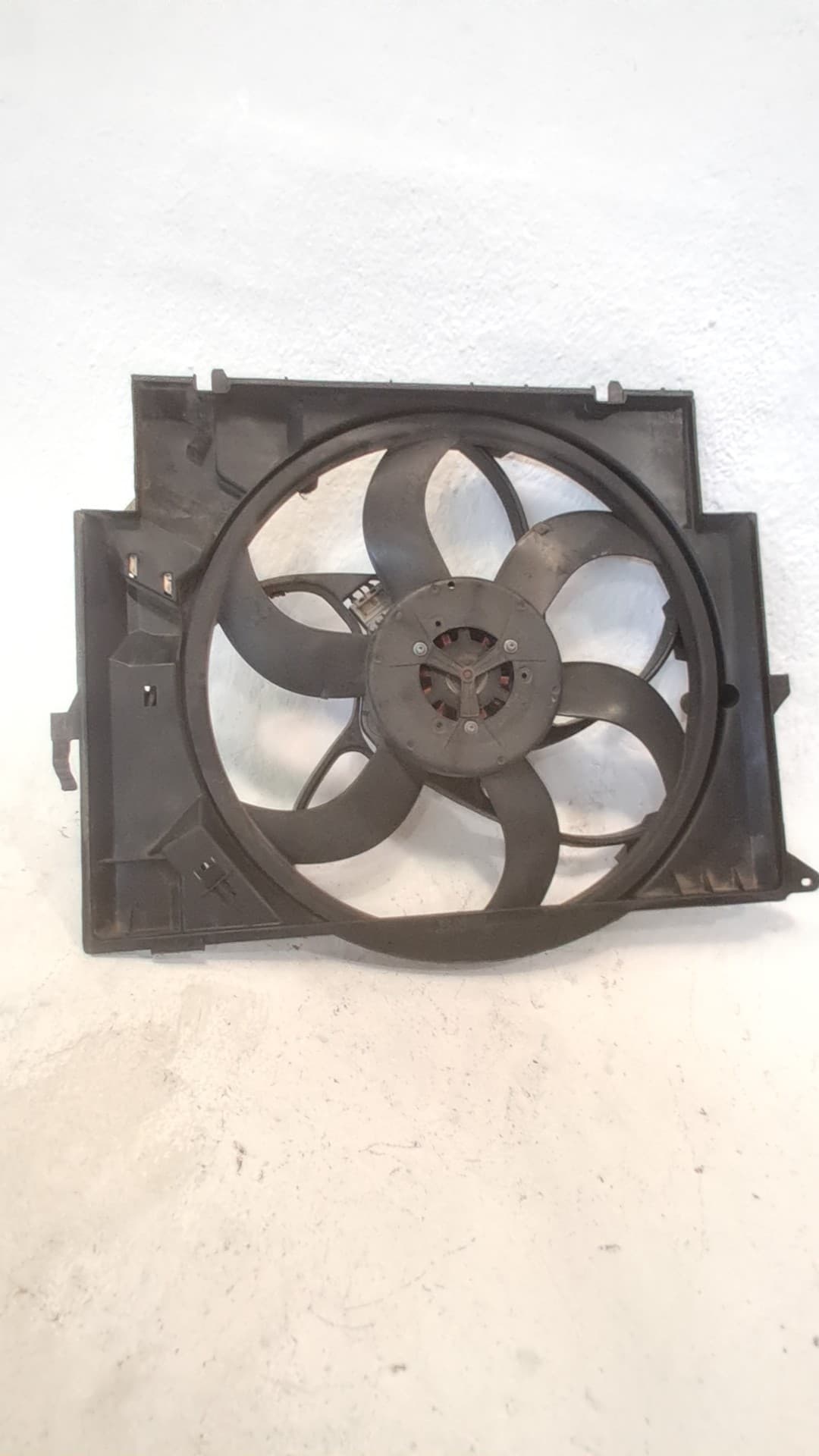 Electroventilador BMW SERIE 1 BERLINA (E81/E87) 2