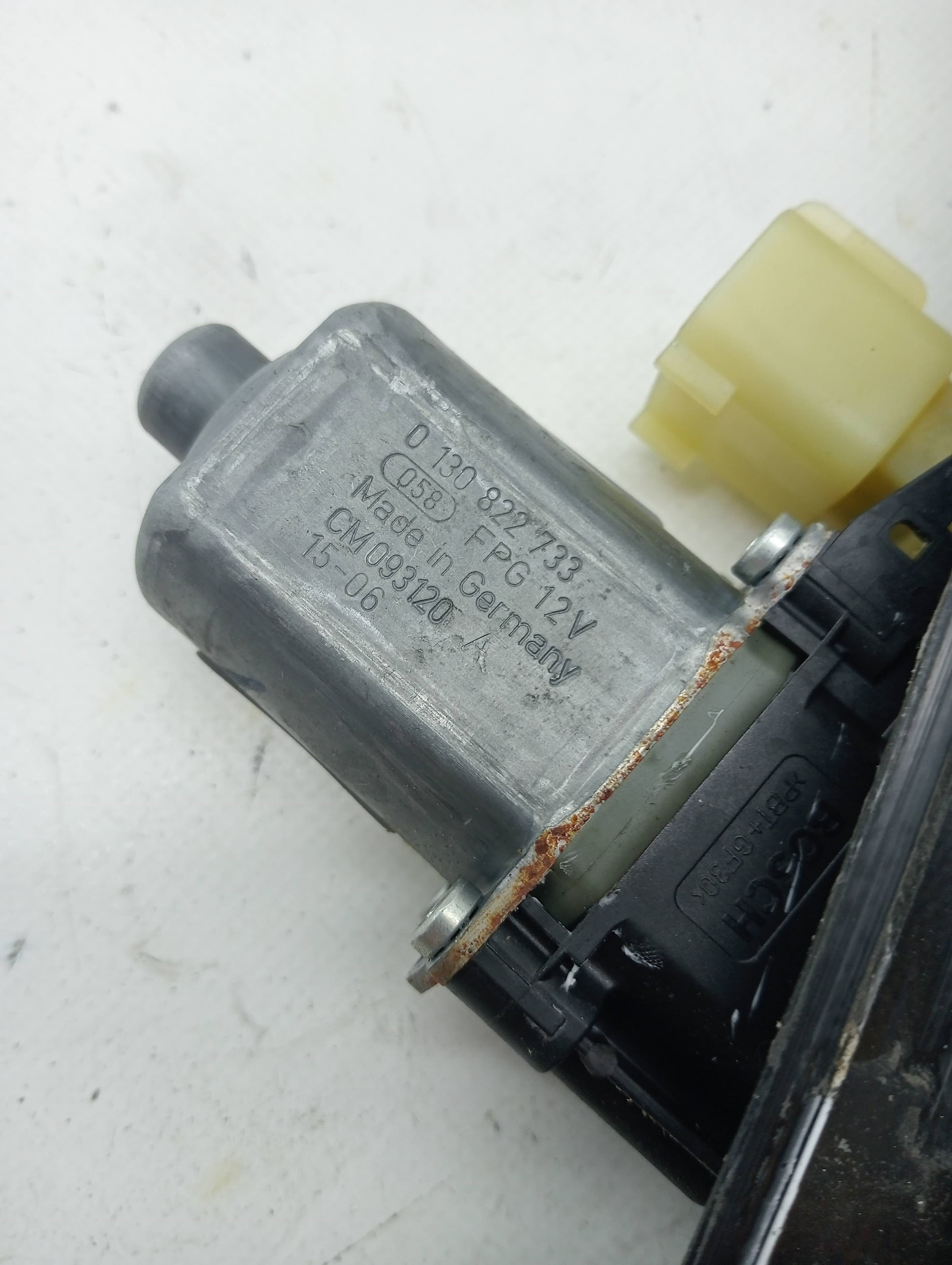 Elevalunas delantero derecho FORD S-MAX (CA1) 2