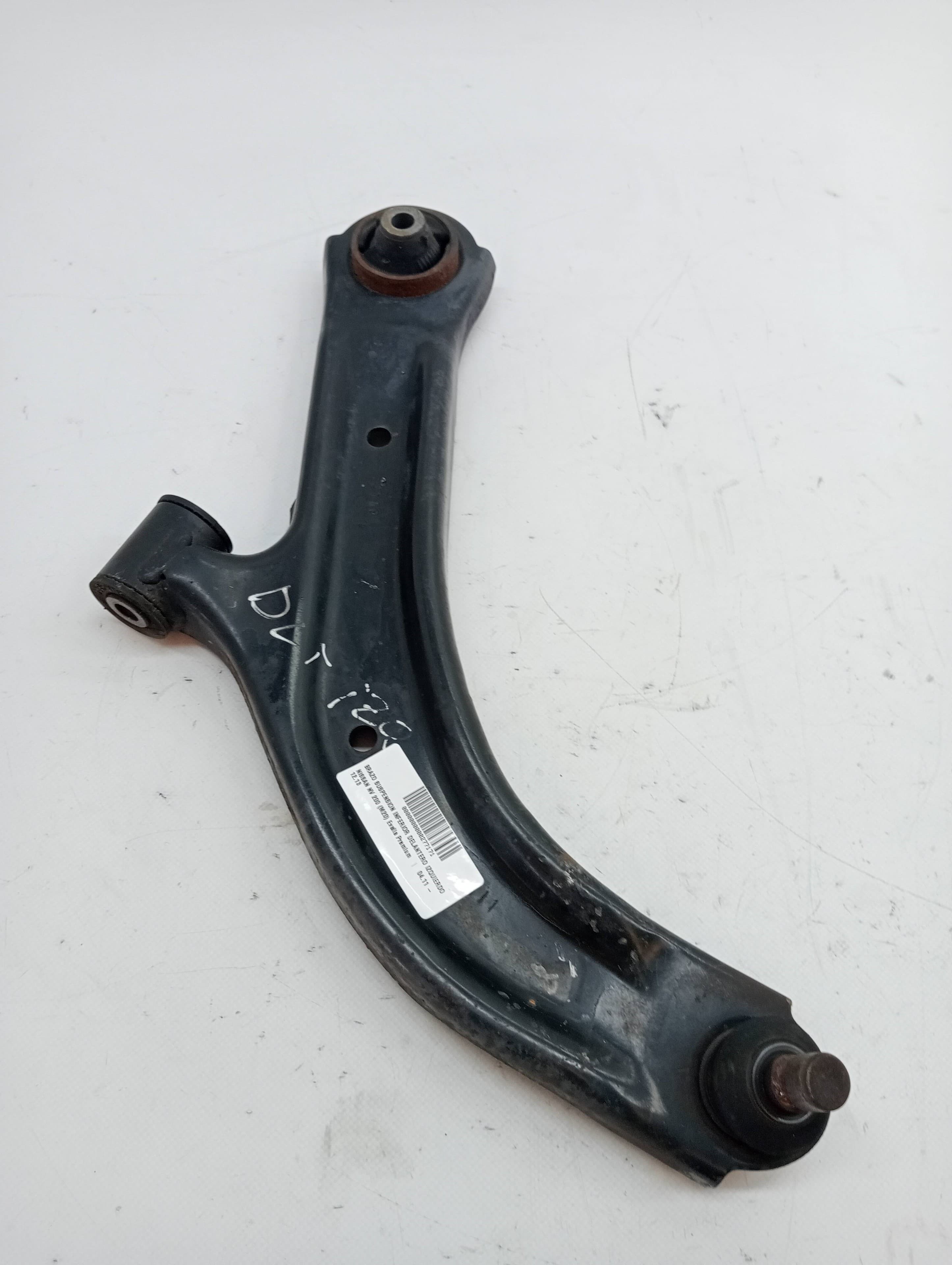 Brazo suspension inferior delantero izquierdo NISSAN NV 200 (M20)